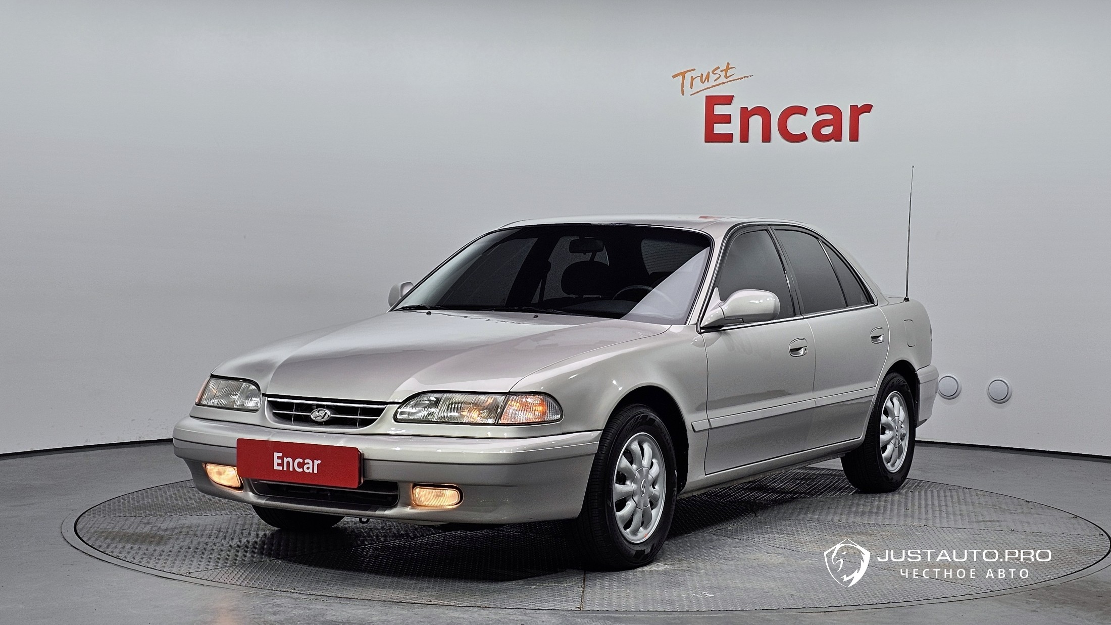 Автомобиль Hyundai Sonata