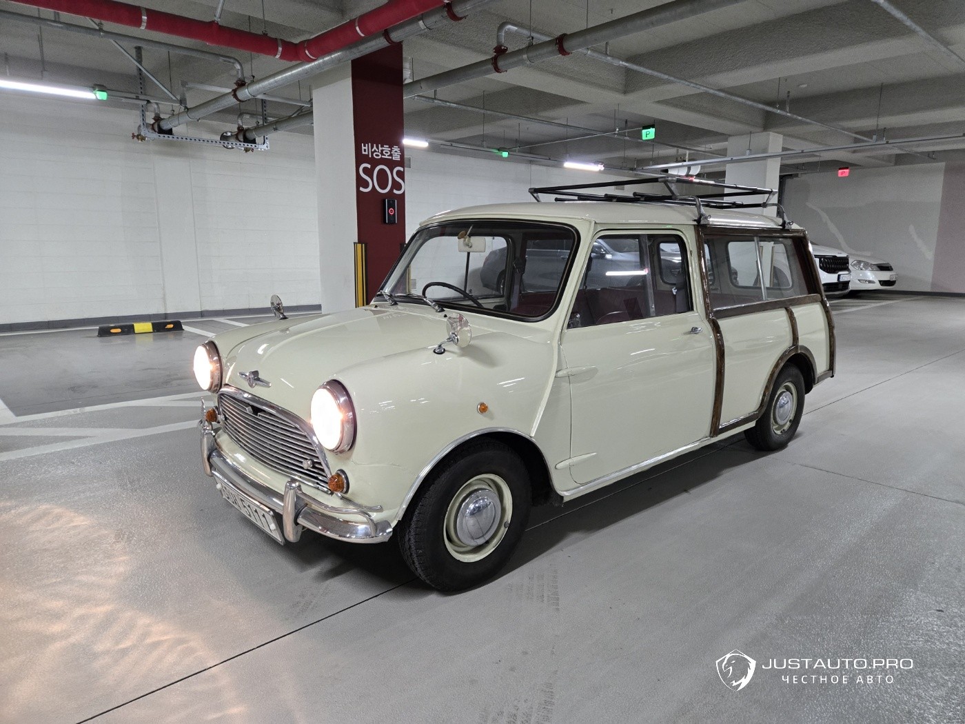Автомобиль Mini Rover Mini