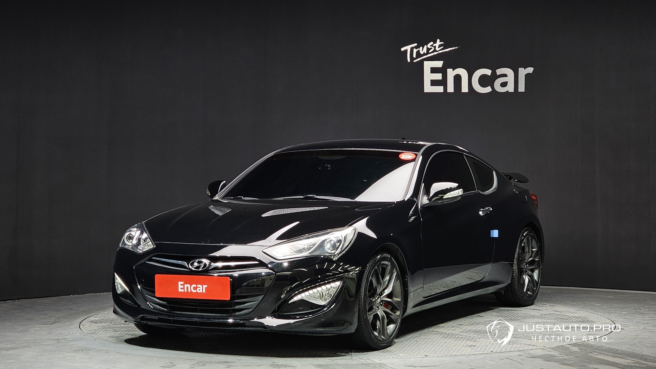 Автомобиль Hyundai Genesis
