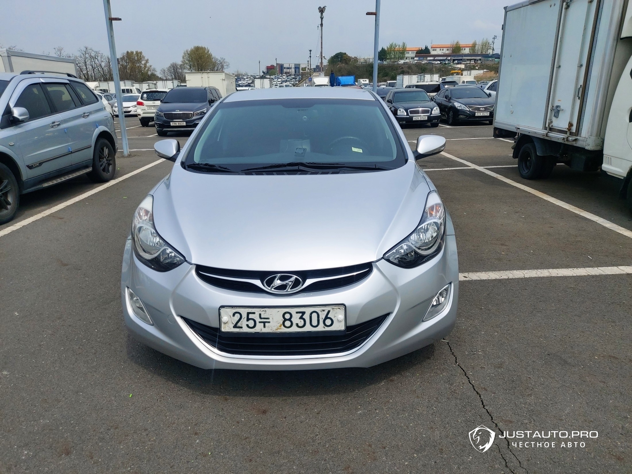 Автомобиль Hyundai AVANTE