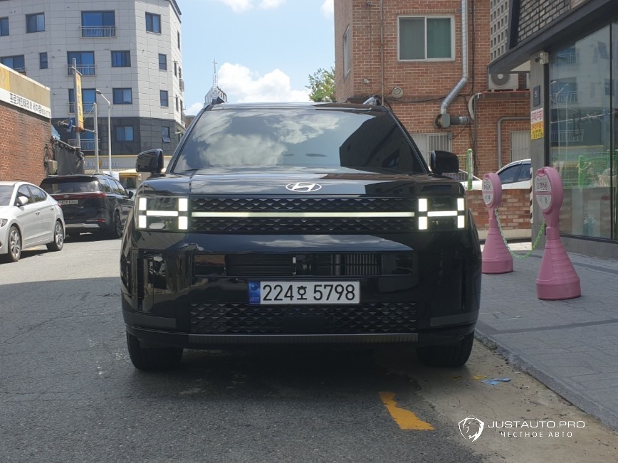 Автомобиль Hyundai Santafe