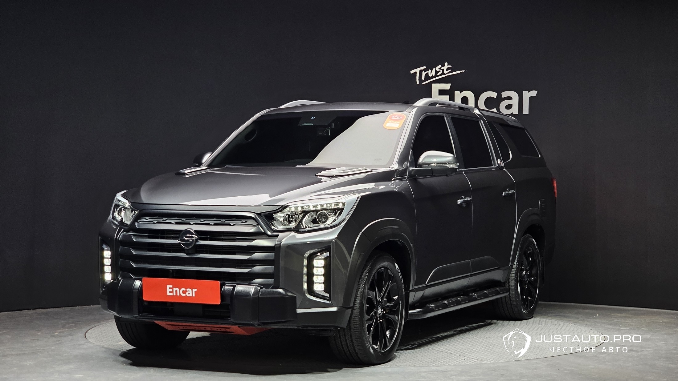 Автомобиль KG_Mobility_Ssangyong Rexton