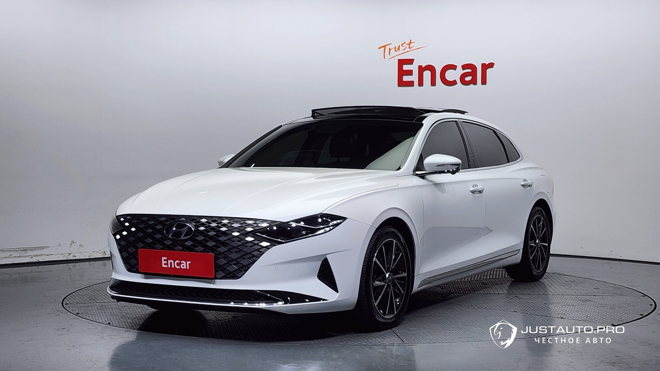 Автомобиль Hyundai Grandeur
