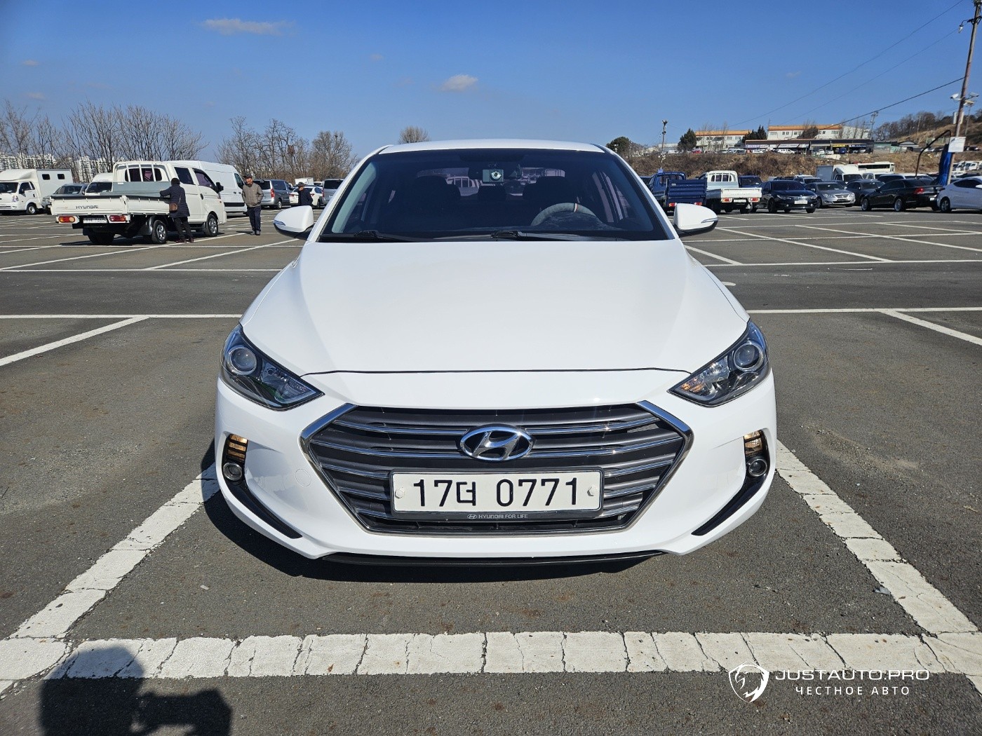 Автомобиль Hyundai AVANTE
