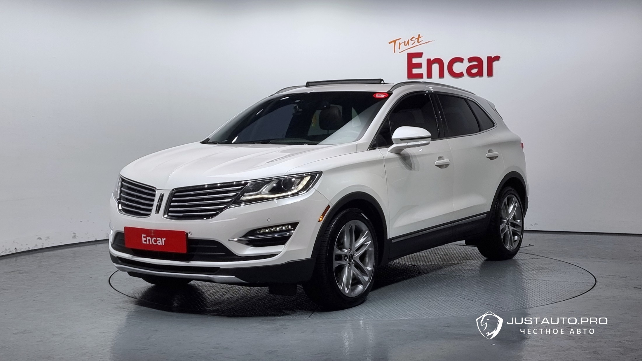 Автомобиль Lincoln MKC