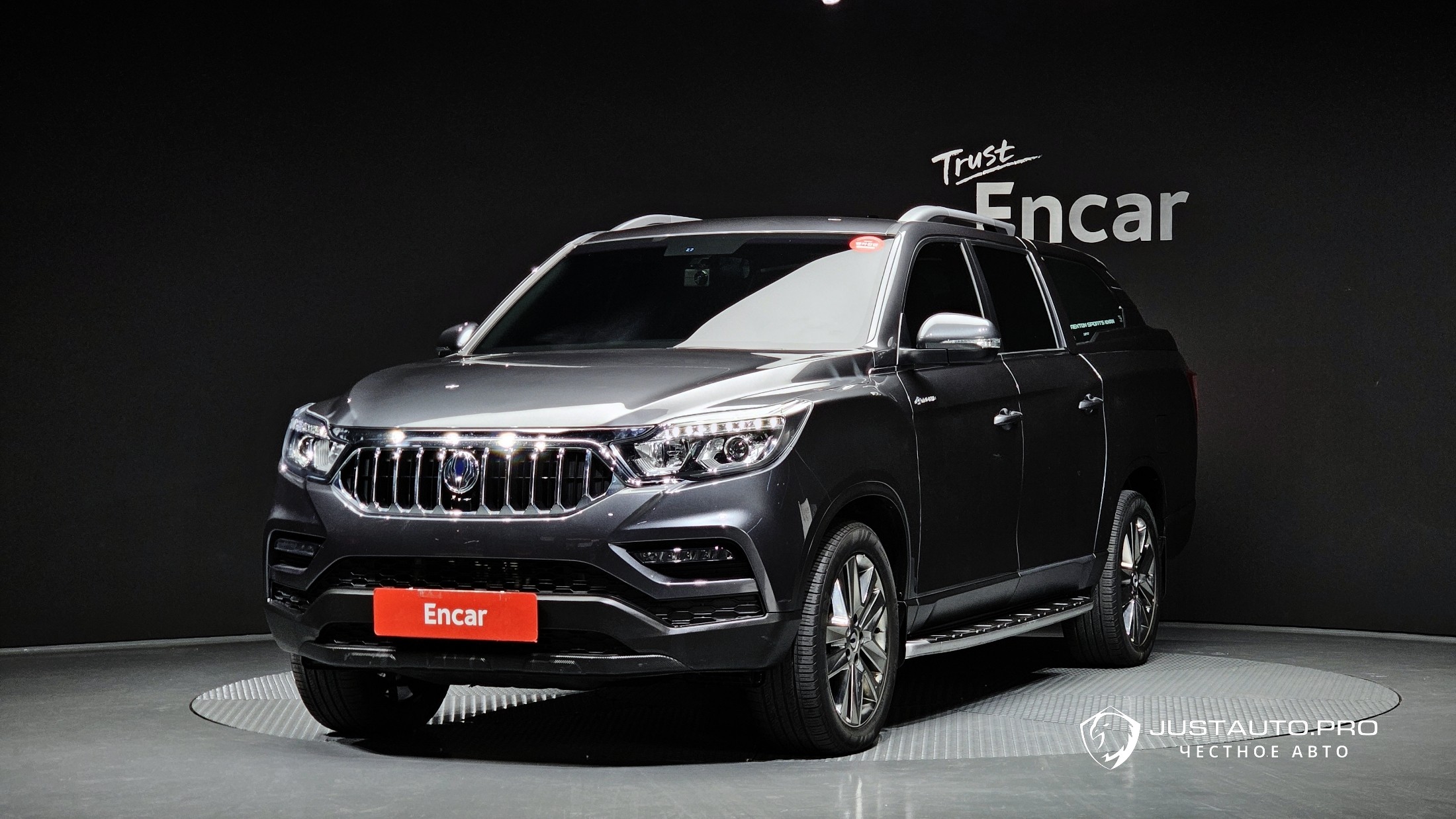 Автомобиль KG_Mobility_Ssangyong Rexton