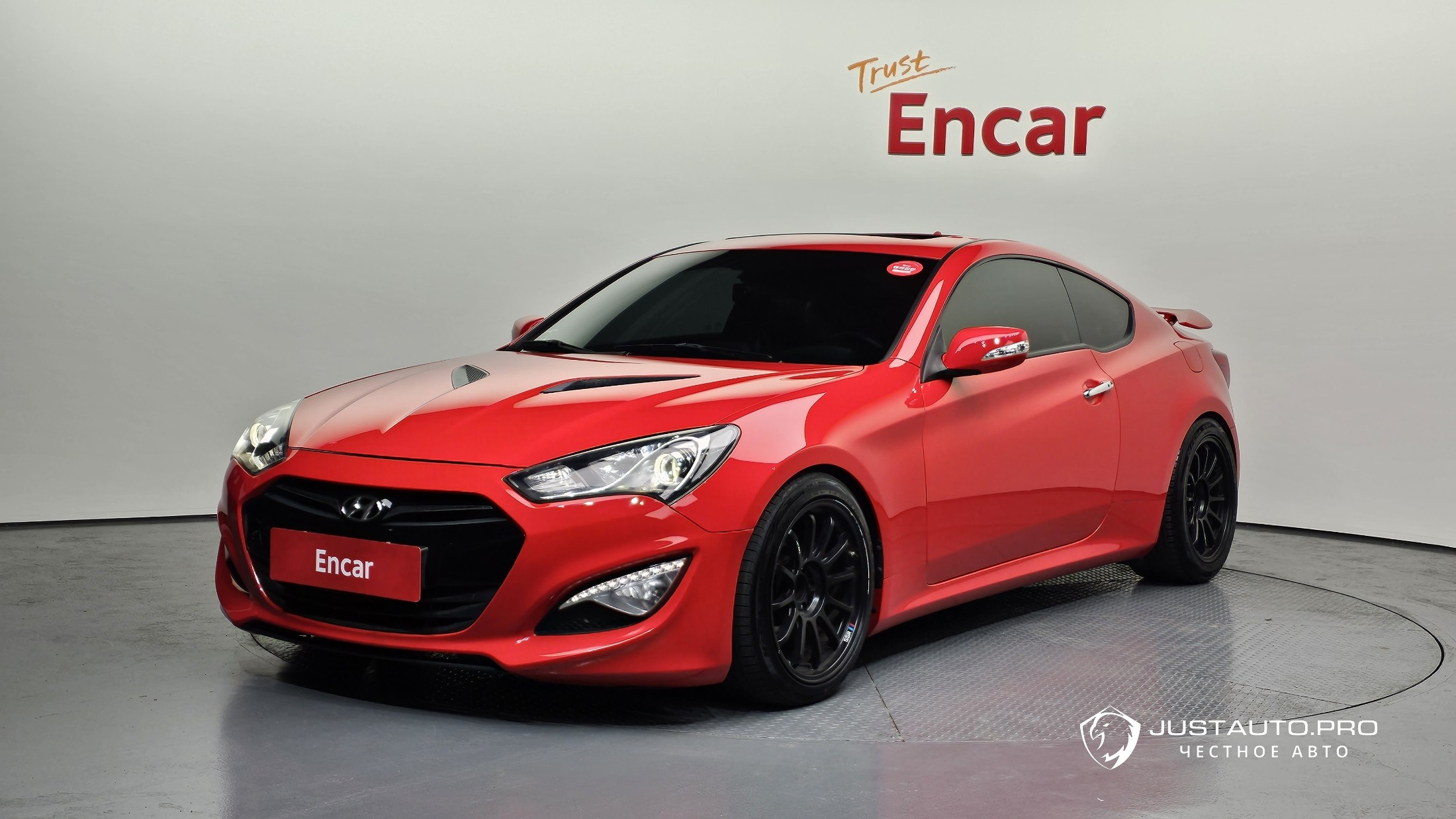 Автомобиль Hyundai Genesis