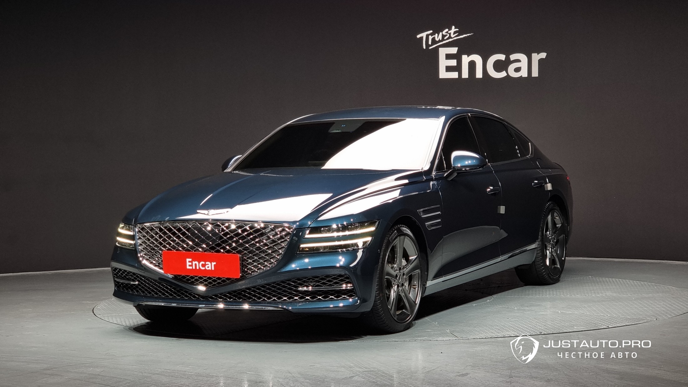 Автомобиль Genesis G80