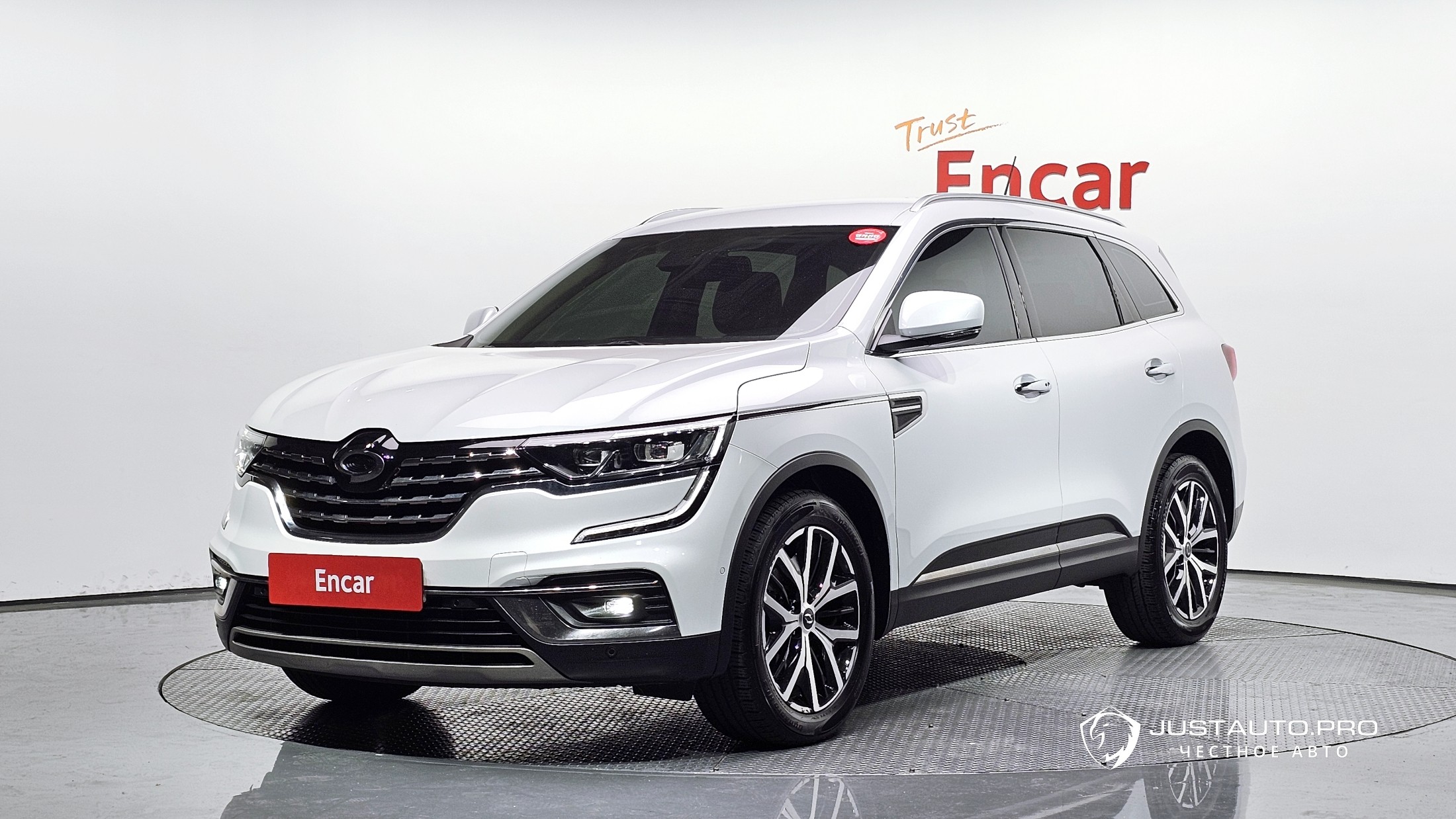 Автомобиль Renault-KoreaSamsung QM6