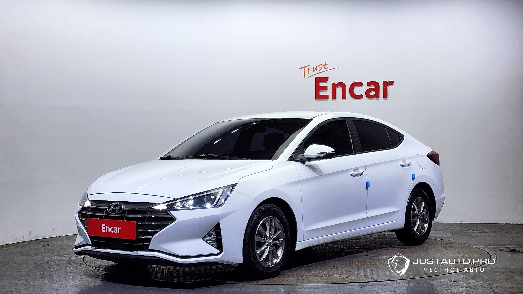Автомобиль Hyundai AVANTE