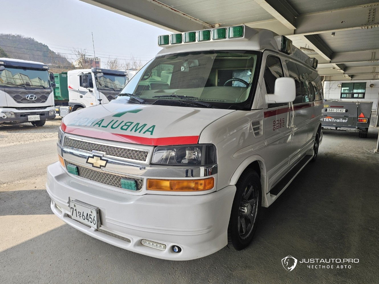 Автомобиль Chevrolet Express Van