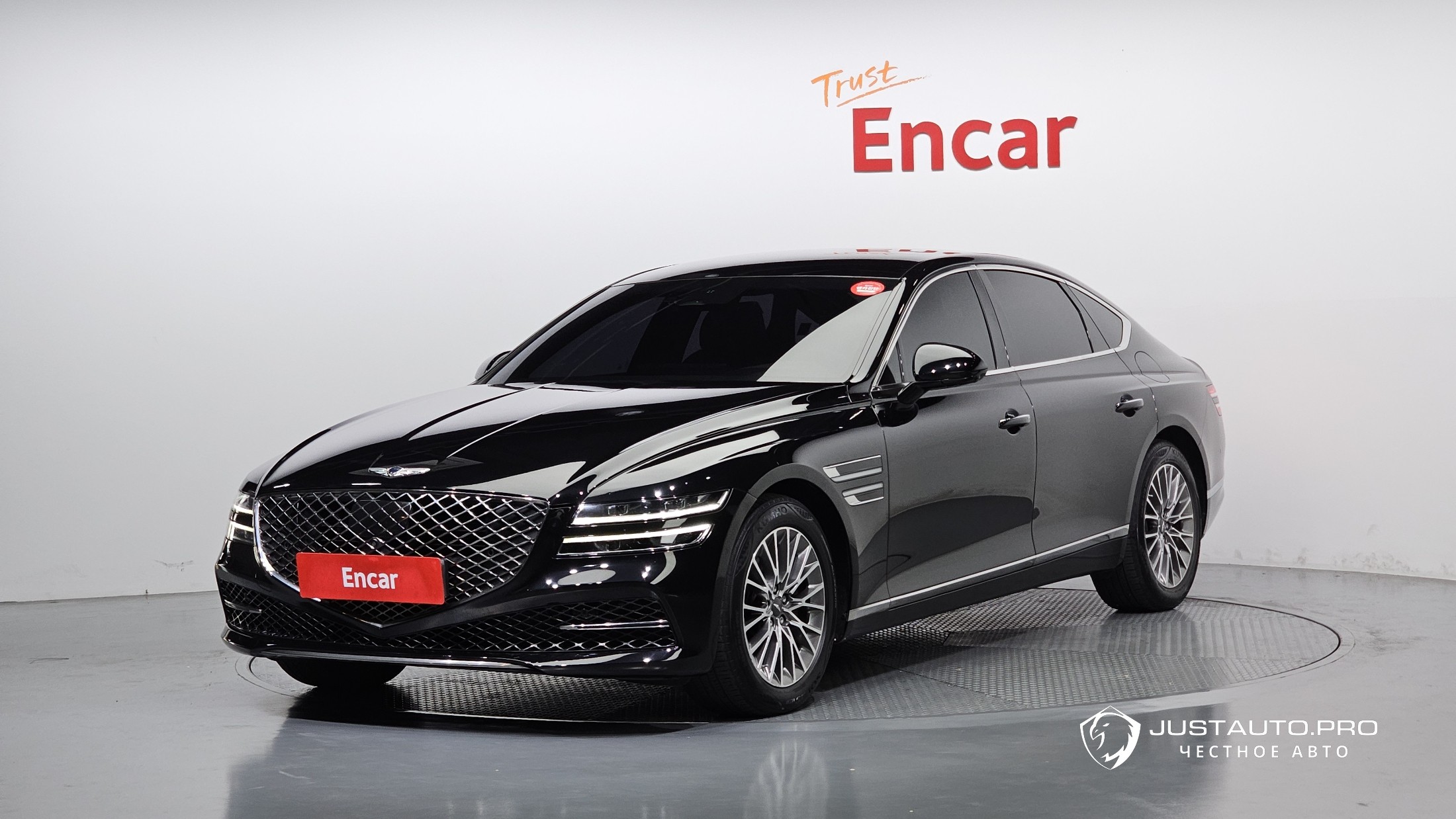 Автомобиль Genesis G80