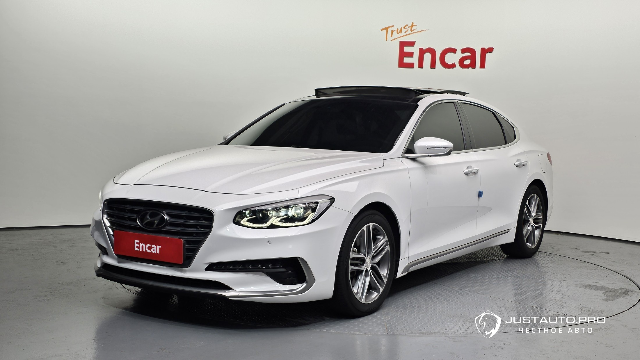 Автомобиль Hyundai Grandeur