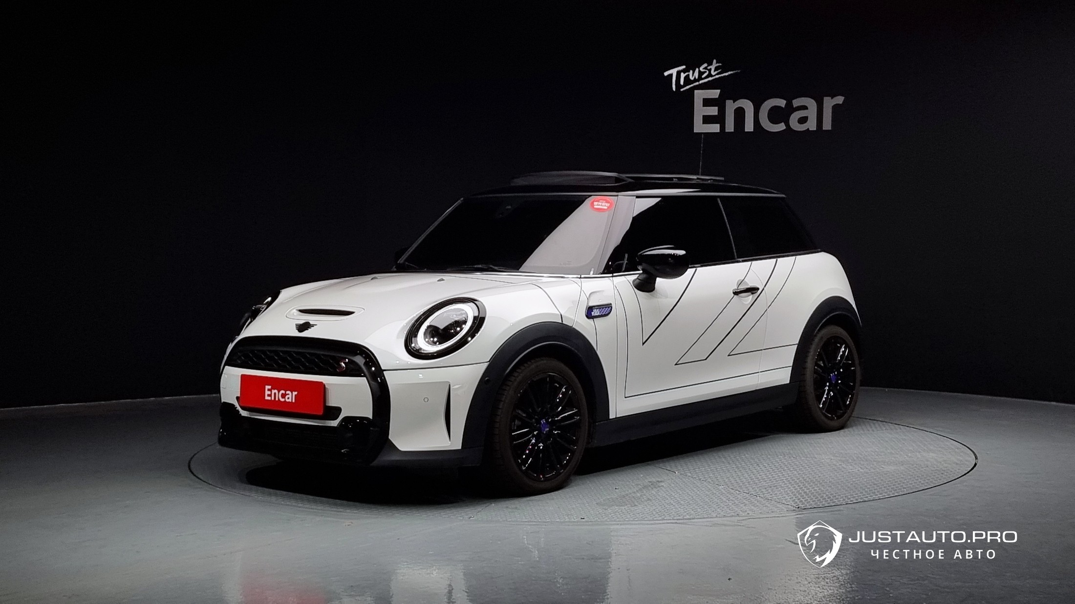 Автомобиль Mini Cooper
