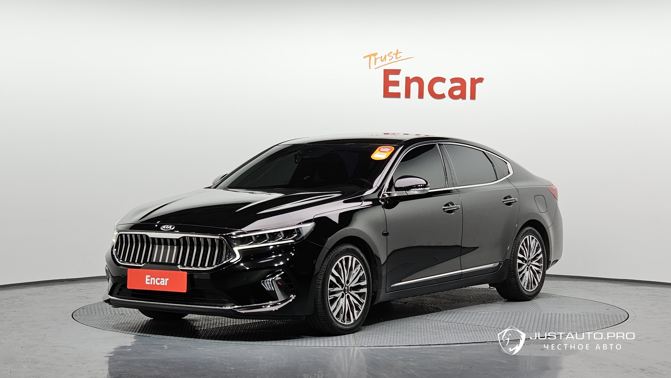 Автомобиль Kia K7