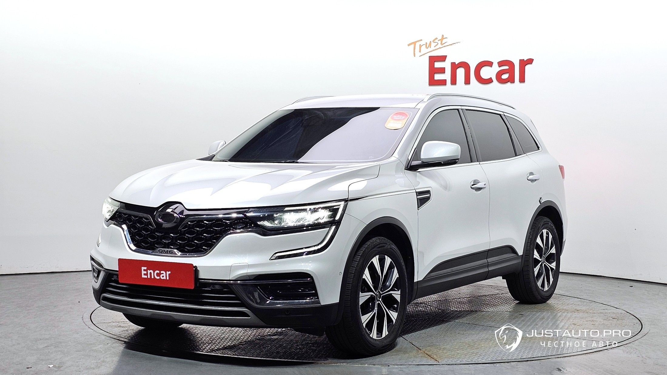 Автомобиль Renault-KoreaSamsung QM6