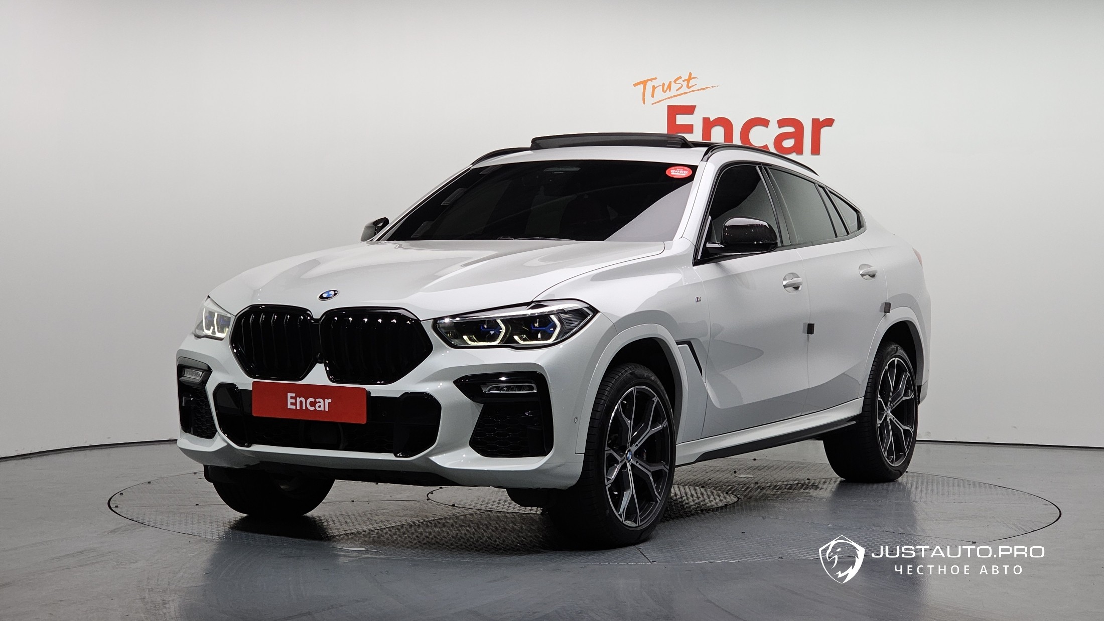 Автомобиль BMW X6