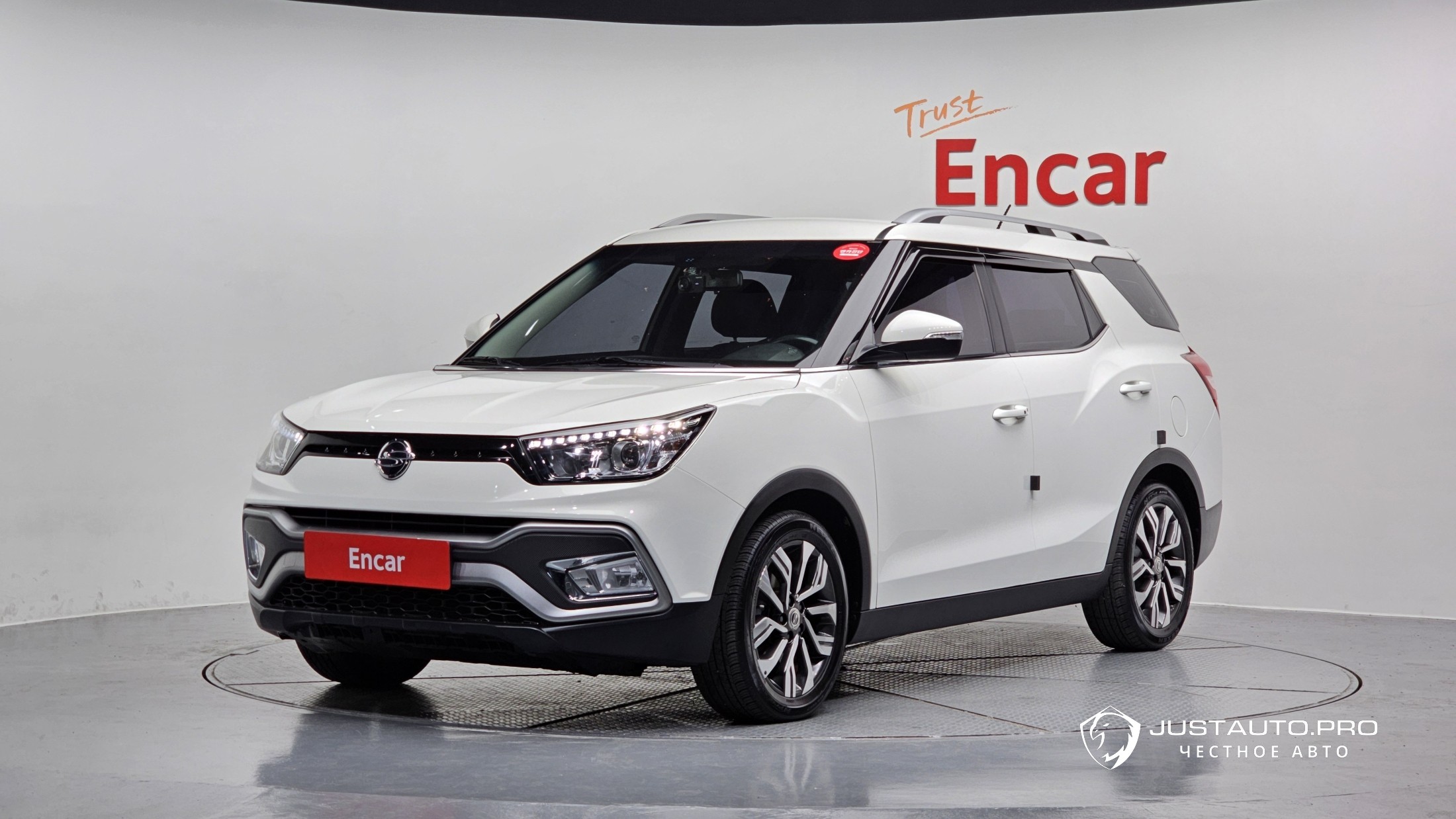Автомобиль KG_Mobility_Ssangyong TIBOLI