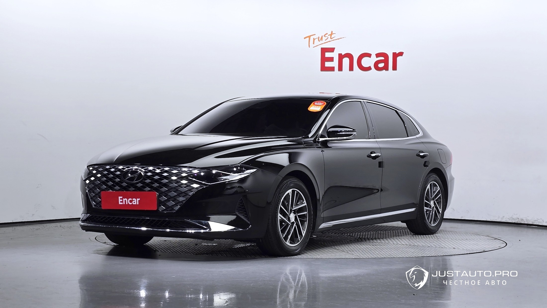 Автомобиль Hyundai Grandeur