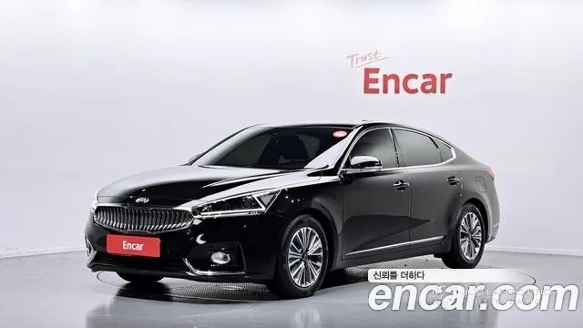 Автомобиль Kia K7