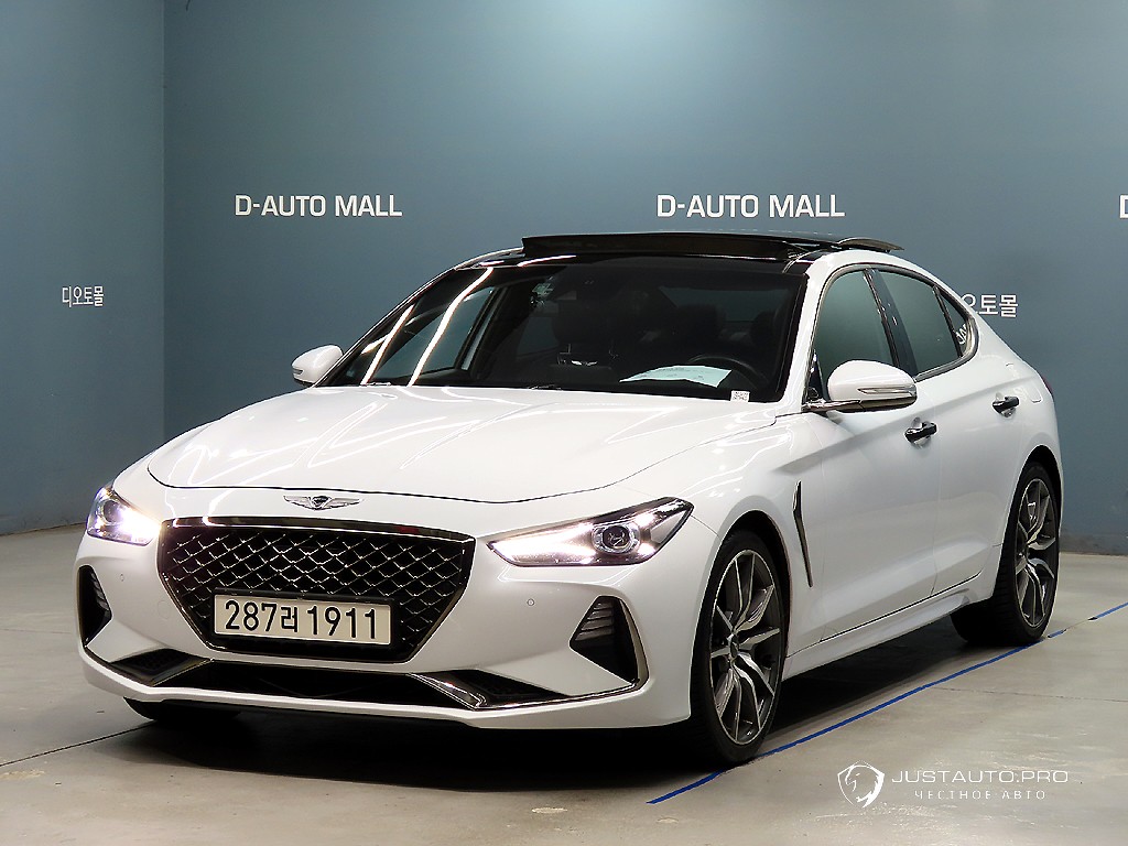 Автомобиль Genesis G70