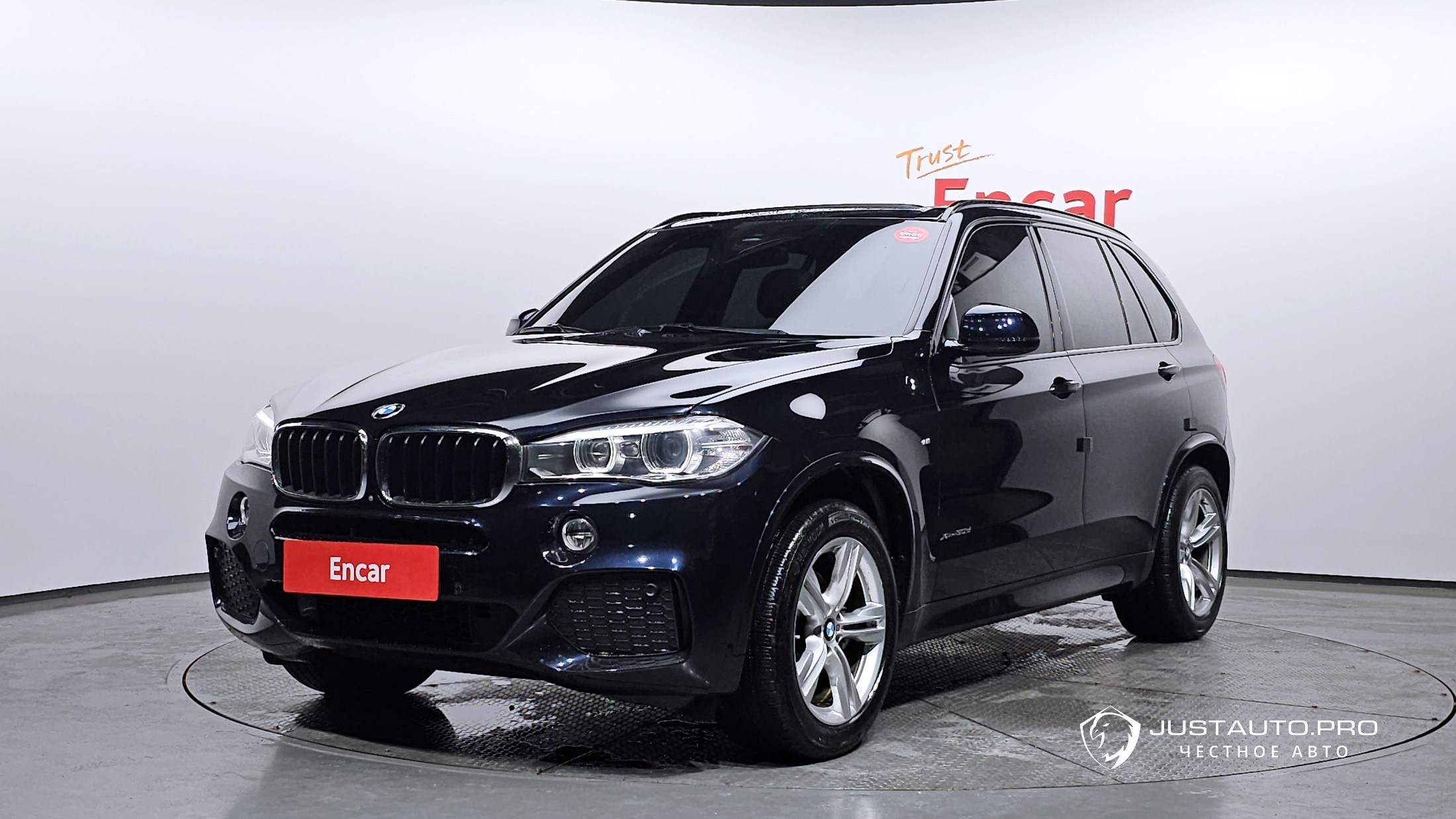 Автомобиль BMW X5