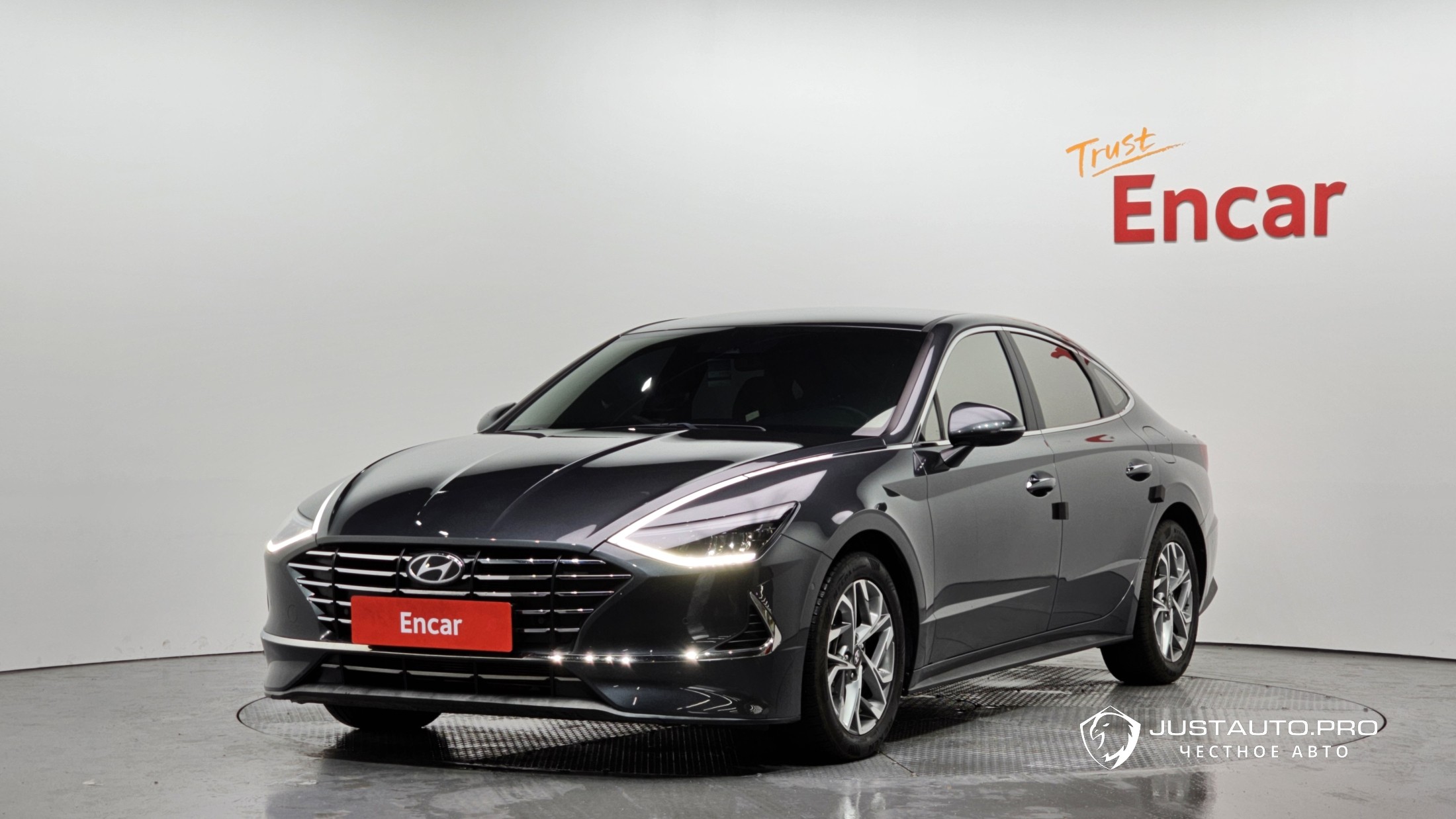 Автомобиль Hyundai Sonata