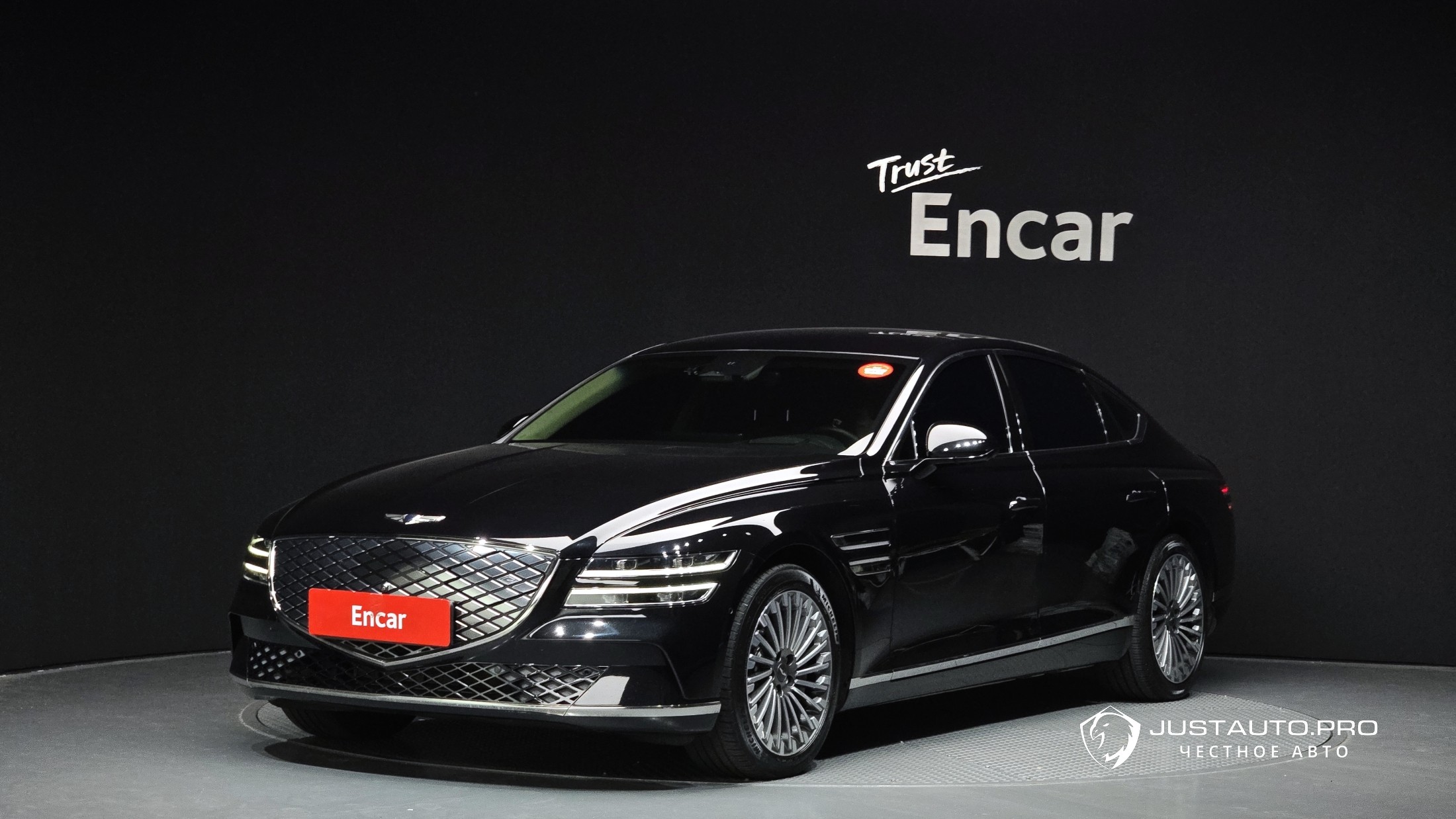 Автомобиль Genesis G80