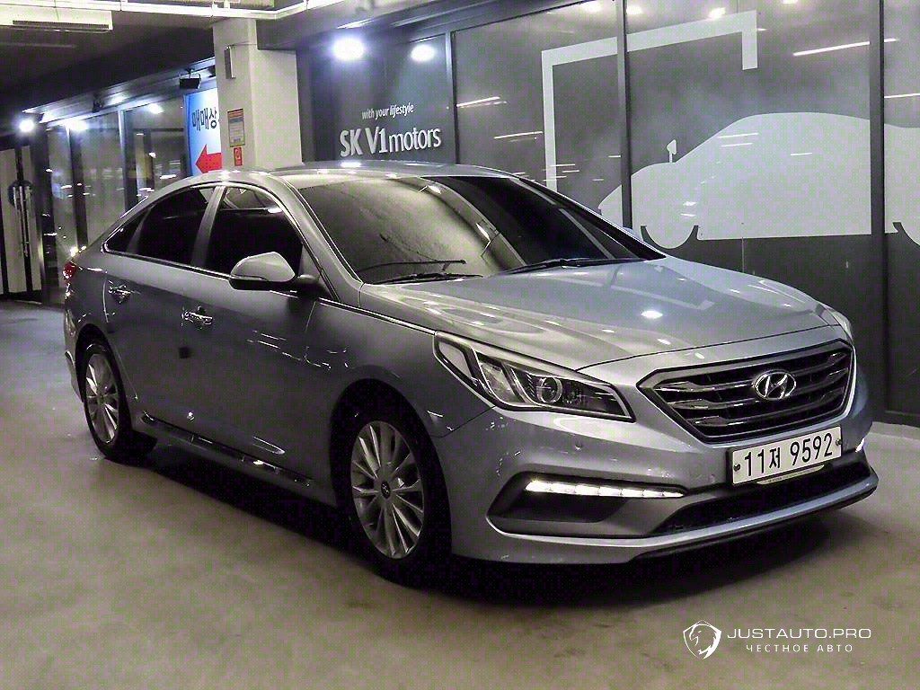 Автомобиль Hyundai Sonata