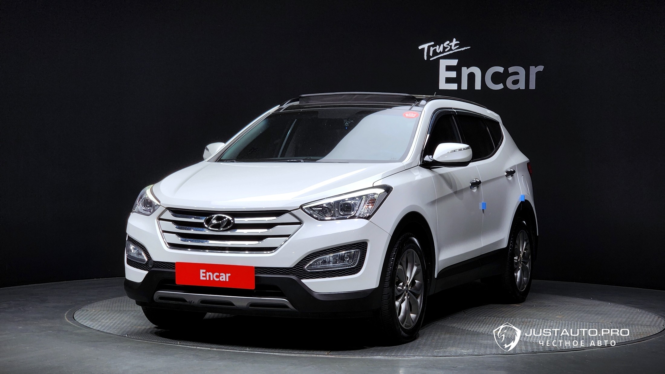 Автомобиль Hyundai Santafe