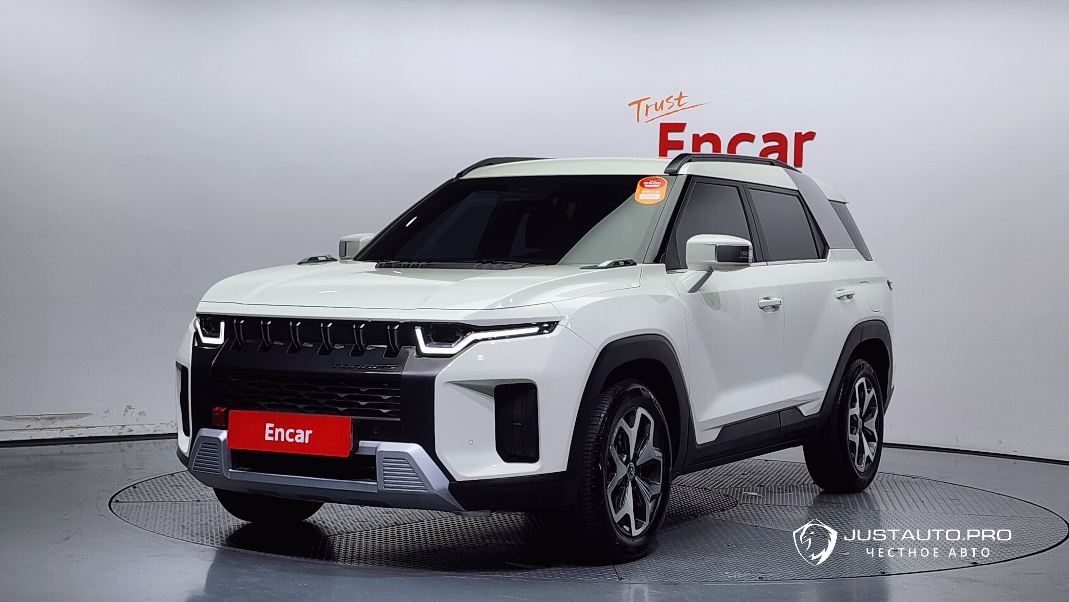 Автомобиль KG_Mobility_Ssangyong Torres