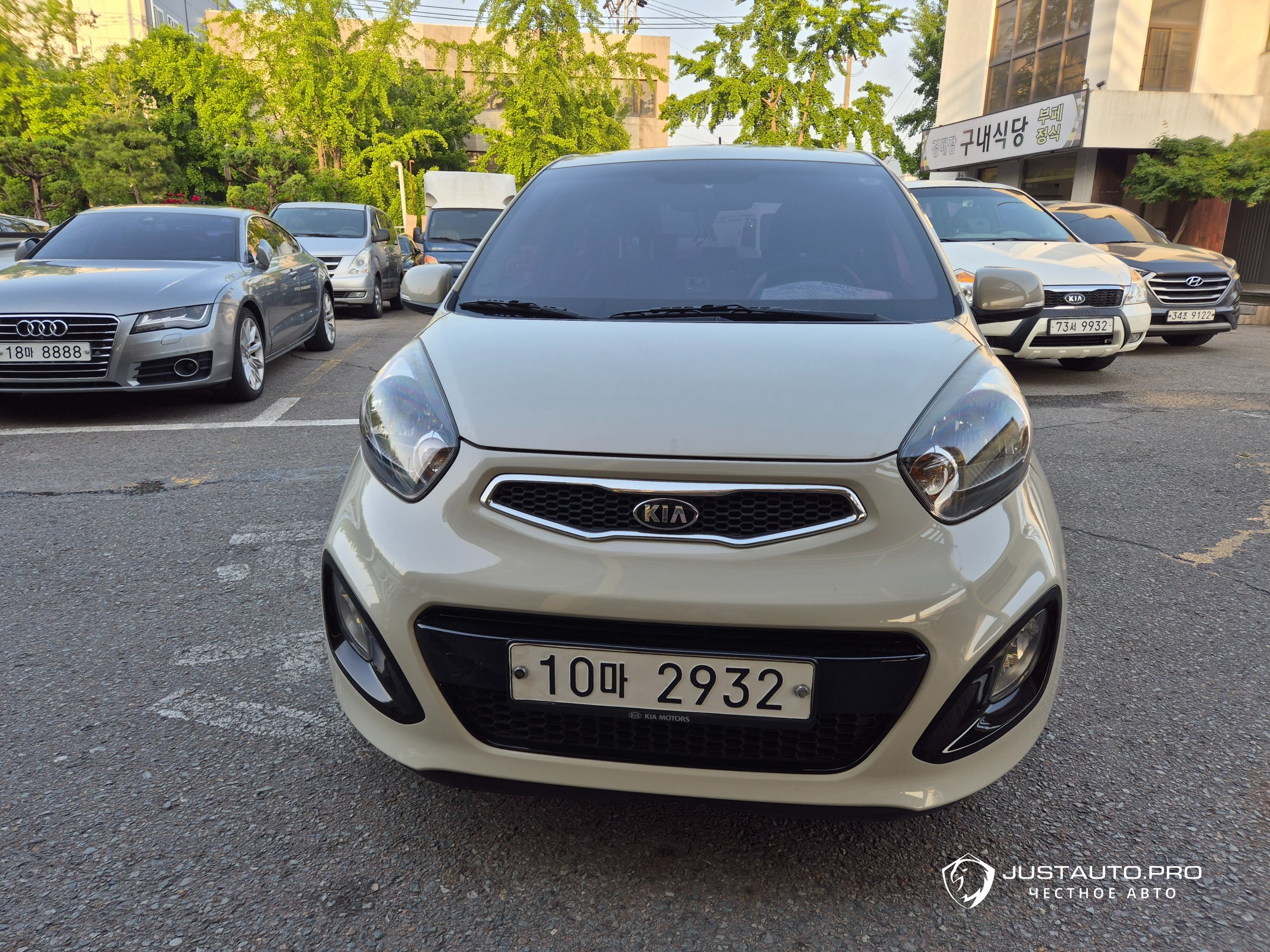 Автомобиль Kia morning