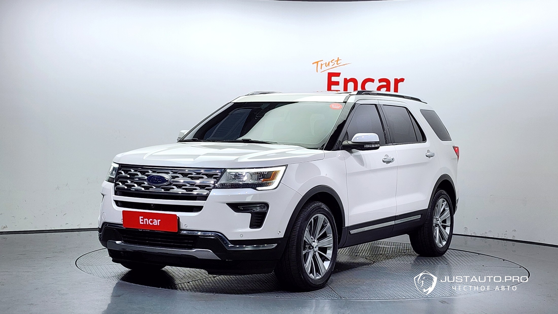 Автомобиль Ford Explorer