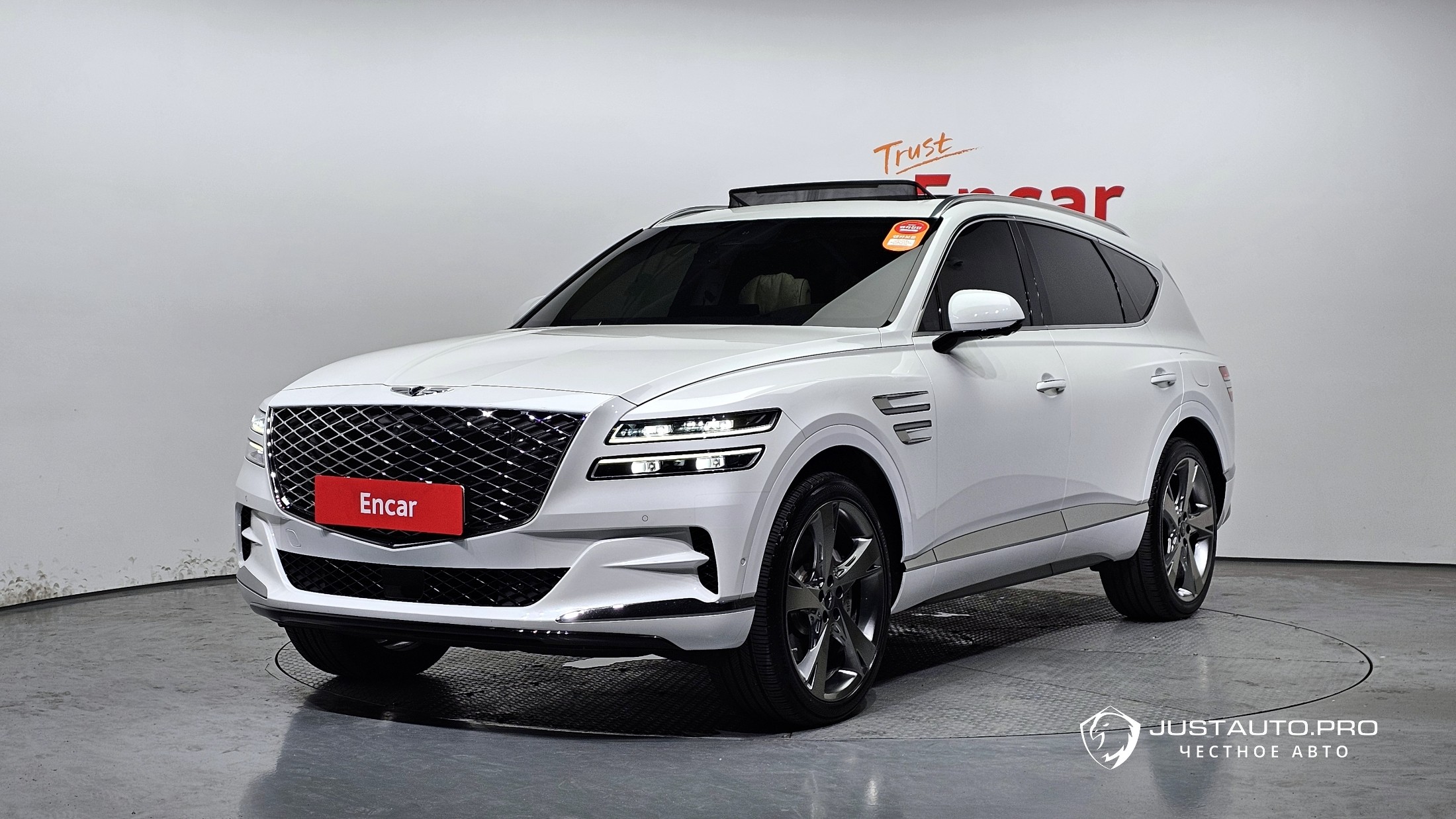Автомобиль Genesis GV80
