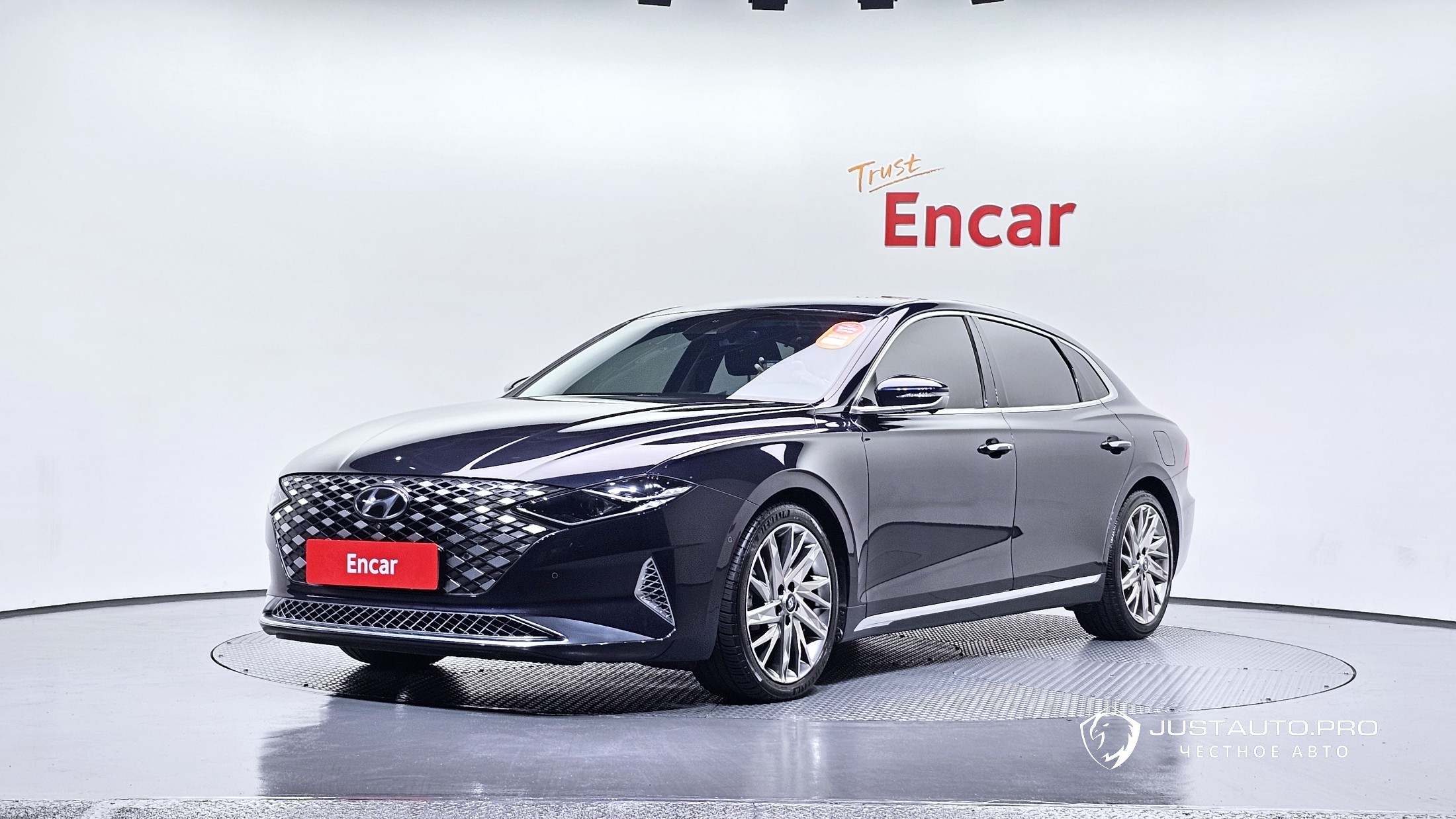 Автомобиль Hyundai Grandeur