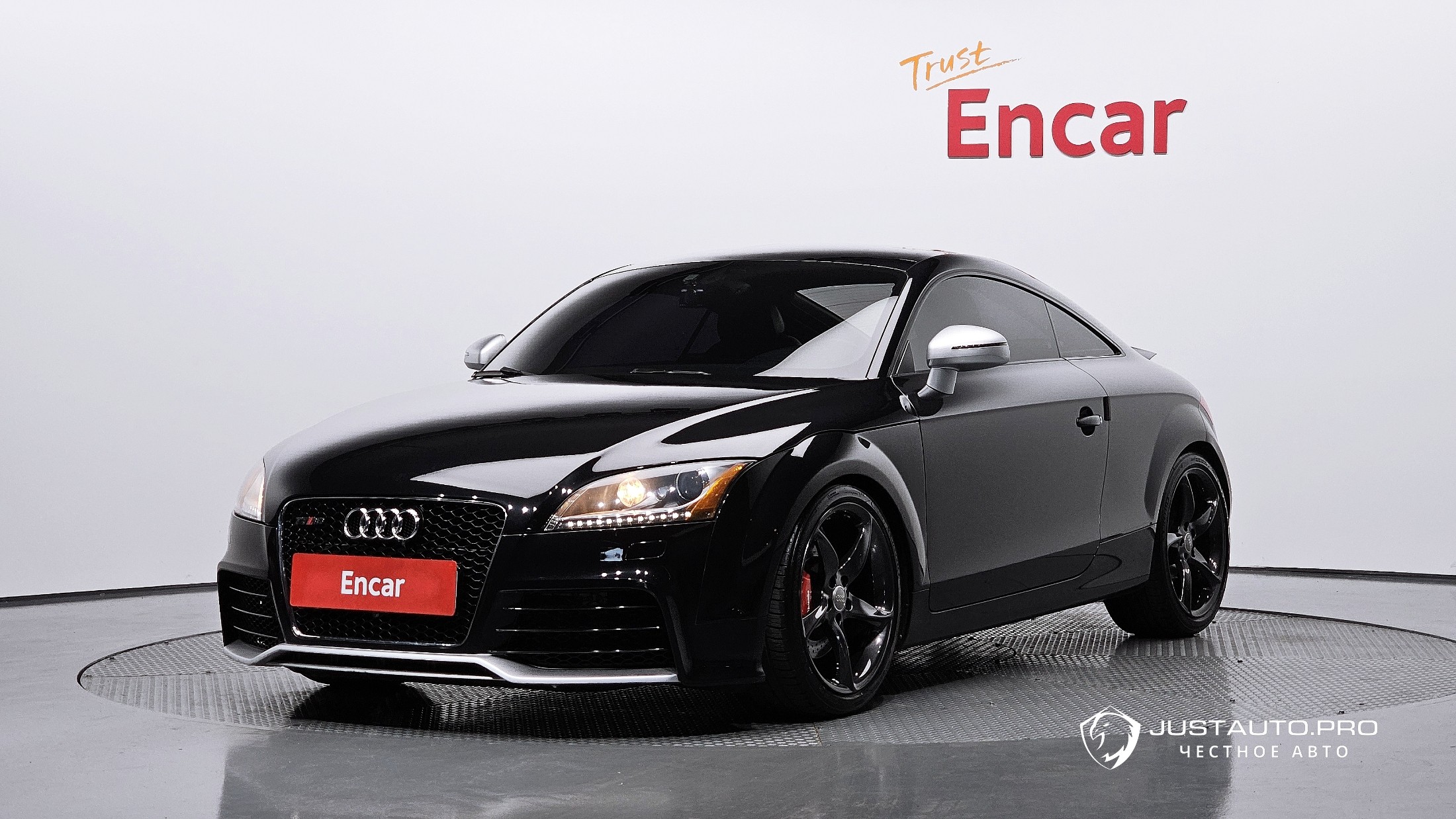 Автомобиль Audi TT