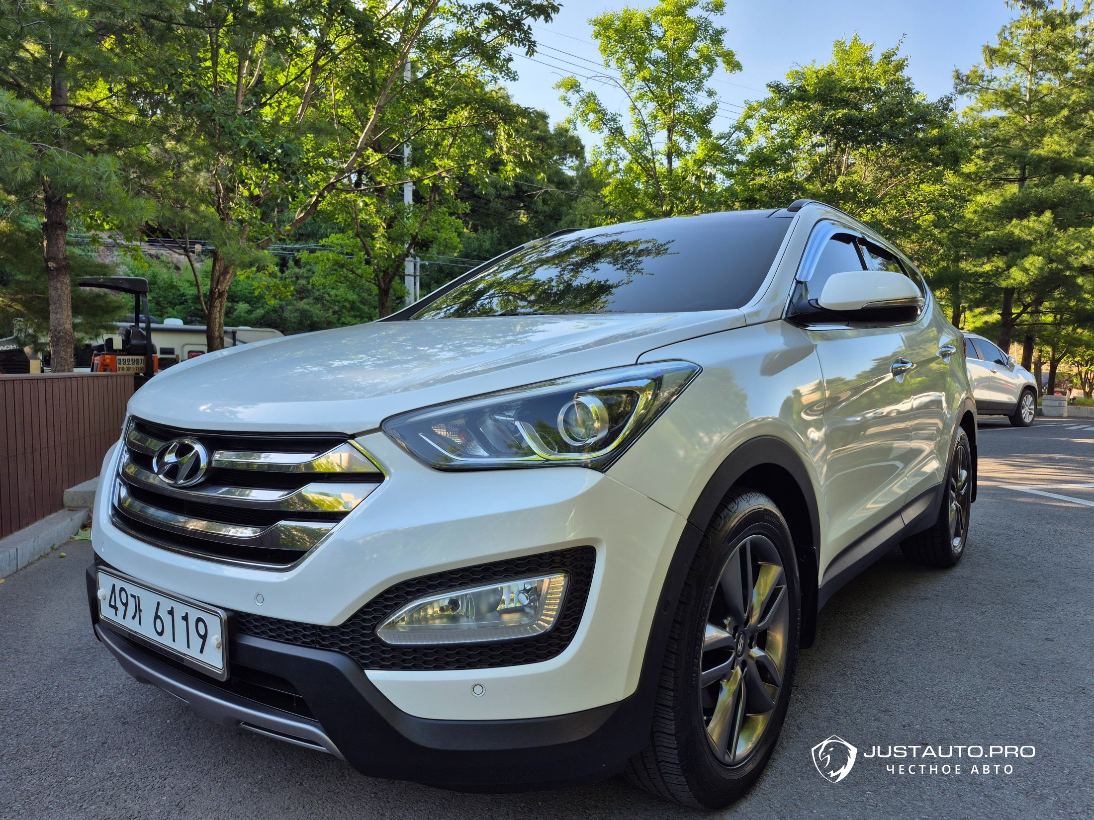 Автомобиль Hyundai Santafe