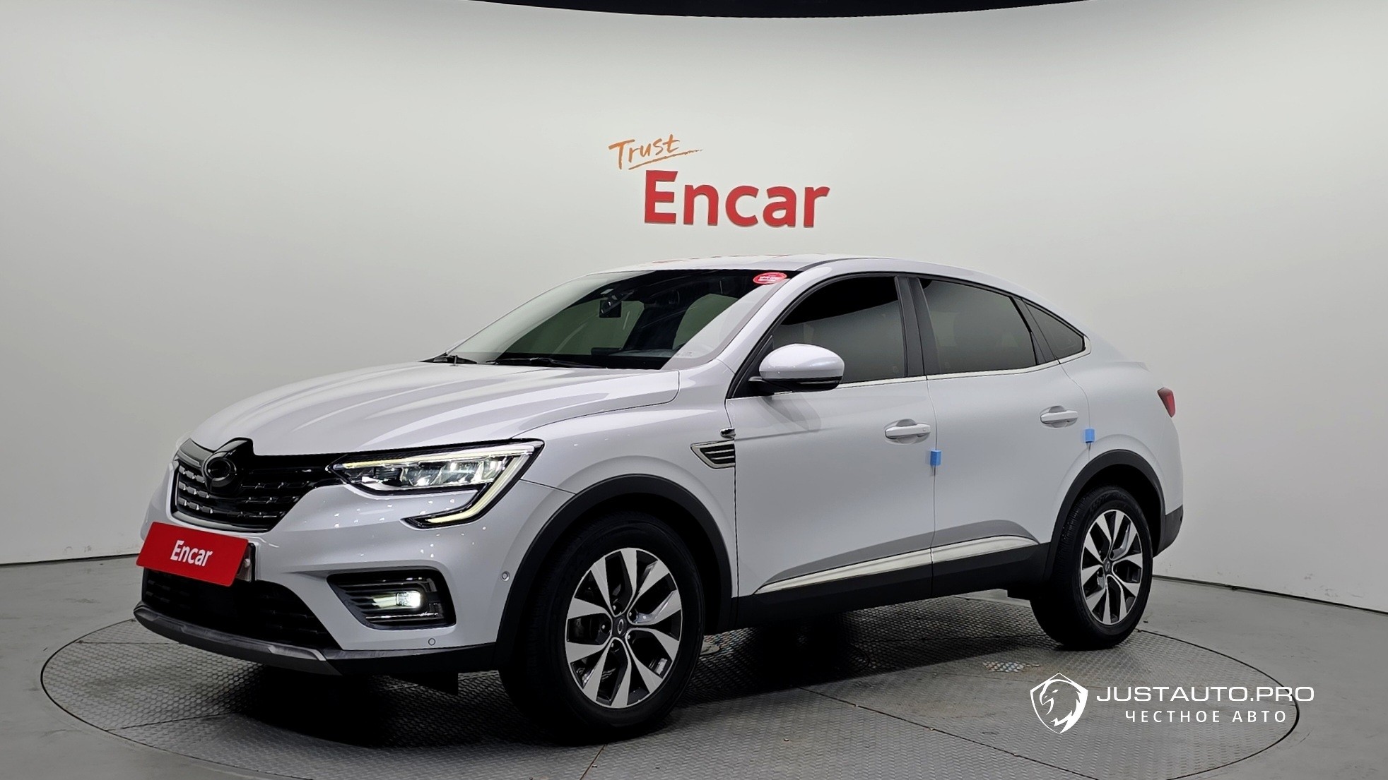 Автомобиль Renault-KoreaSamsung XM3