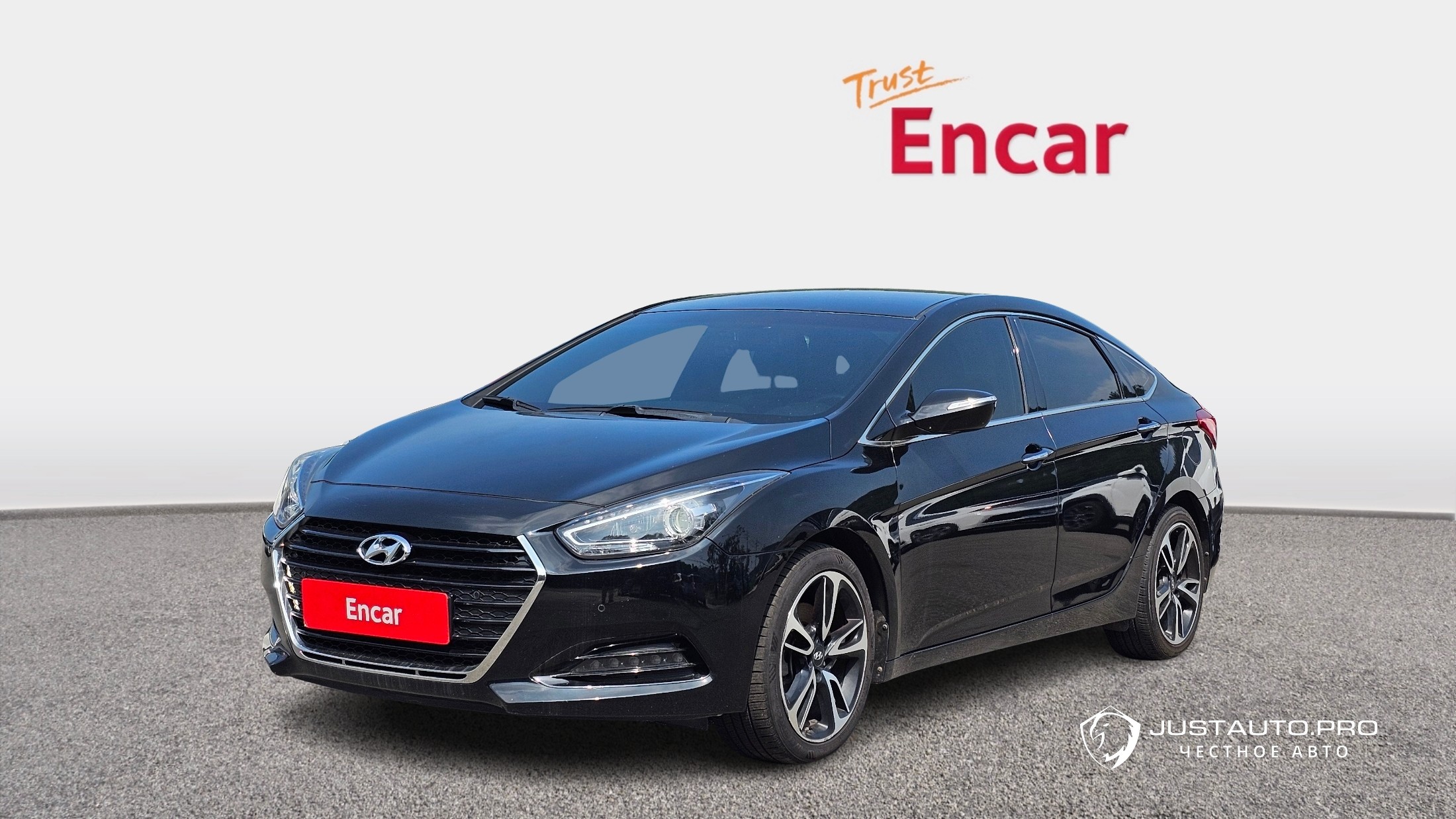 Автомобиль Hyundai i40