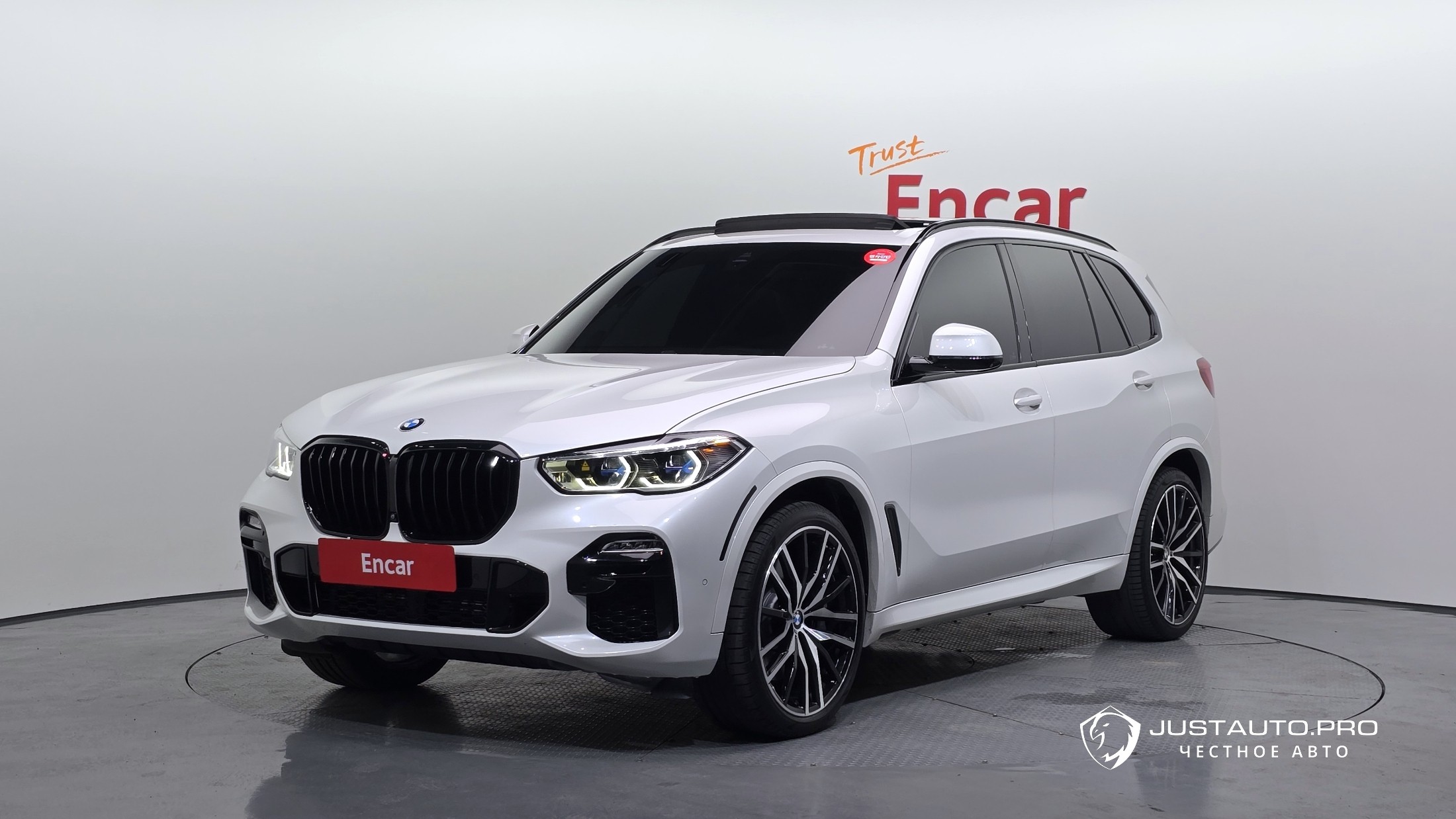 Автомобиль BMW X5
