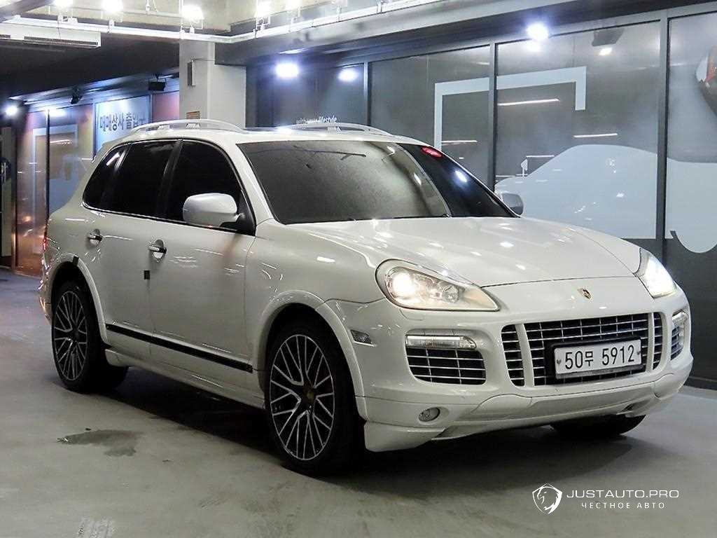 Автомобиль Porsche Cayenne