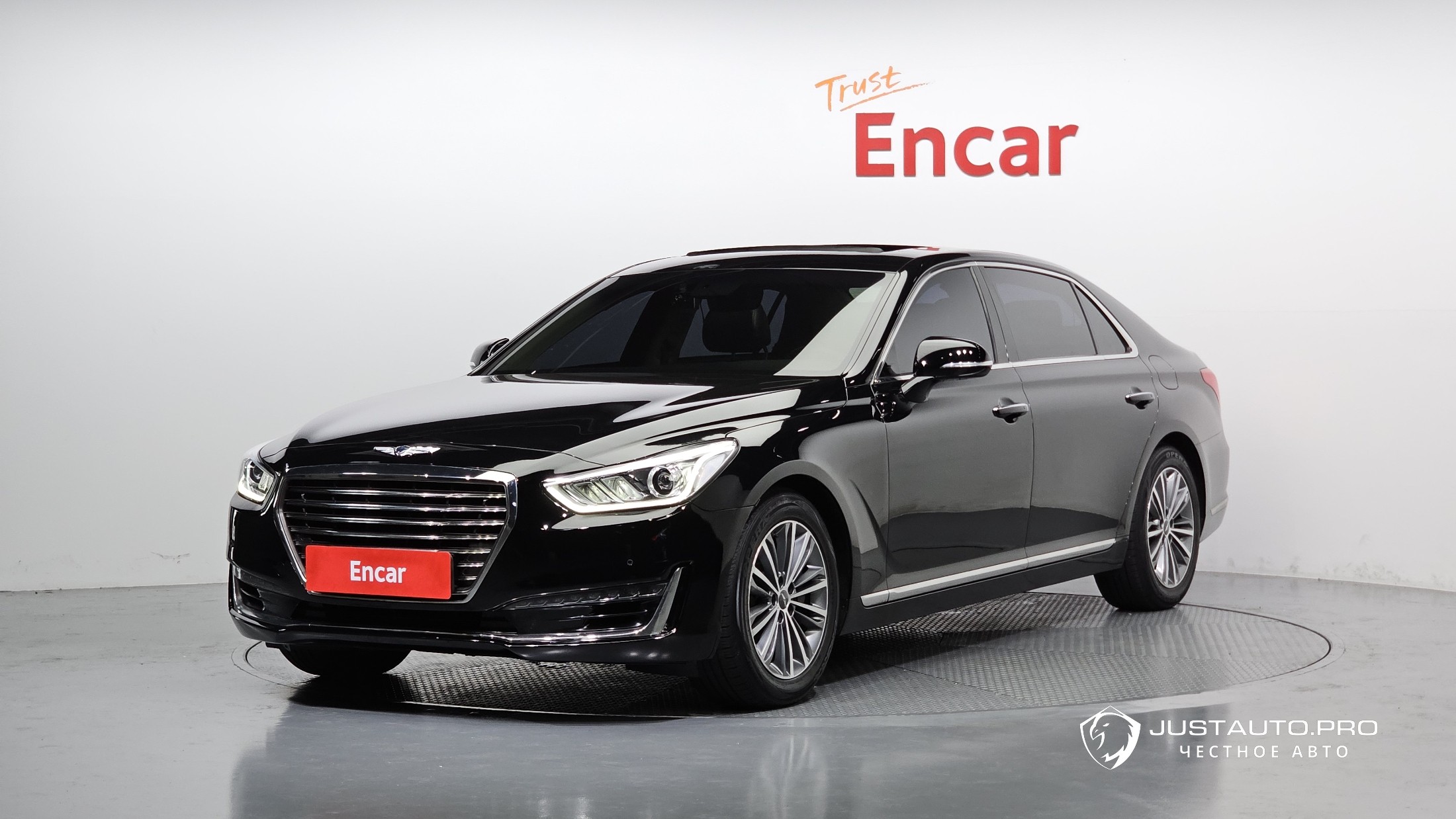 Автомобиль Genesis EQ900