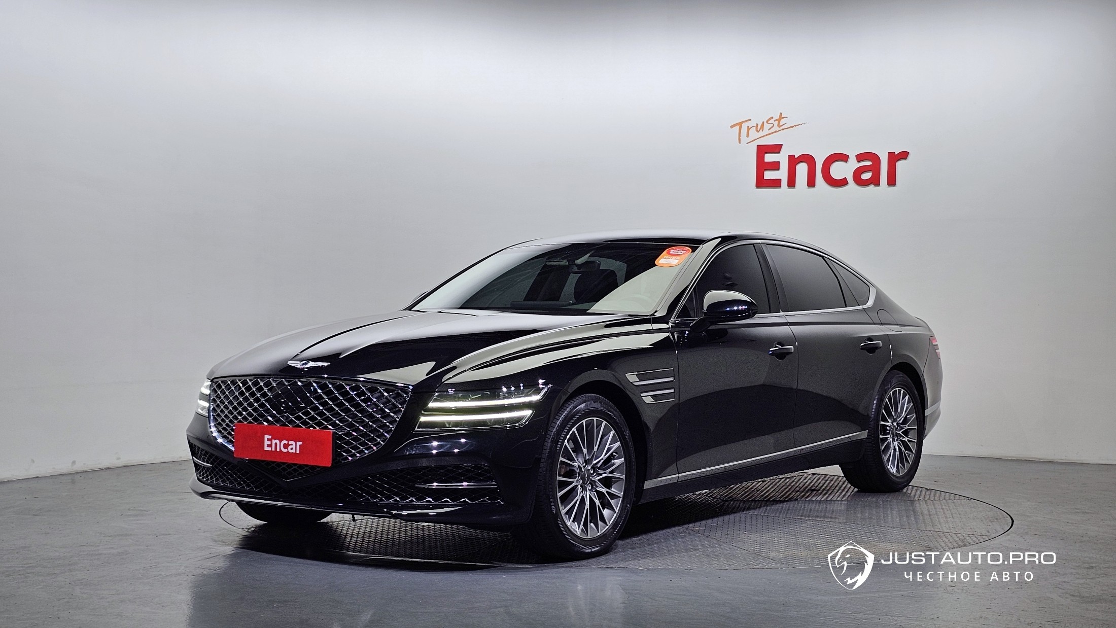 Автомобиль Genesis G80