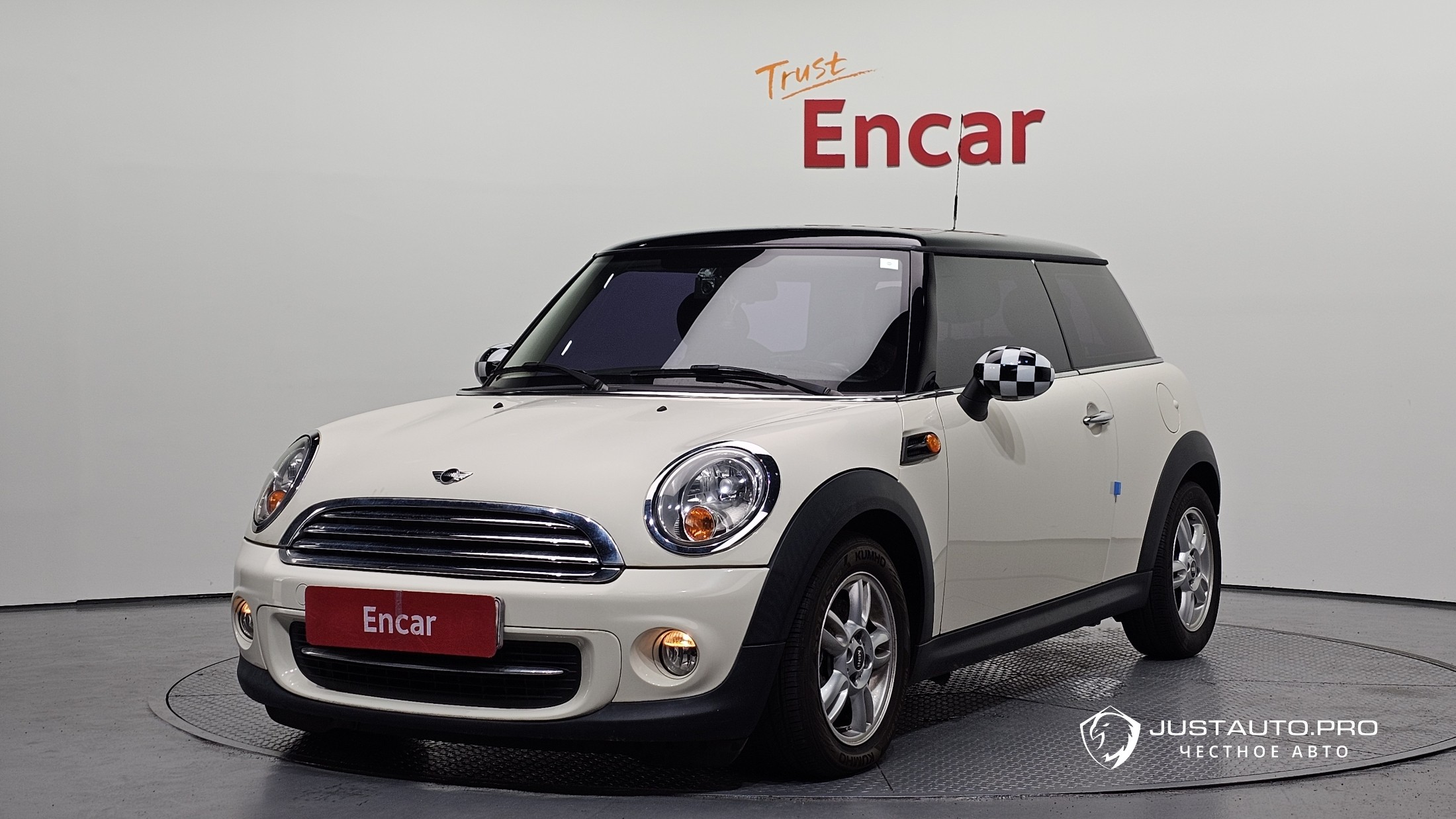 Автомобиль Mini Cooper