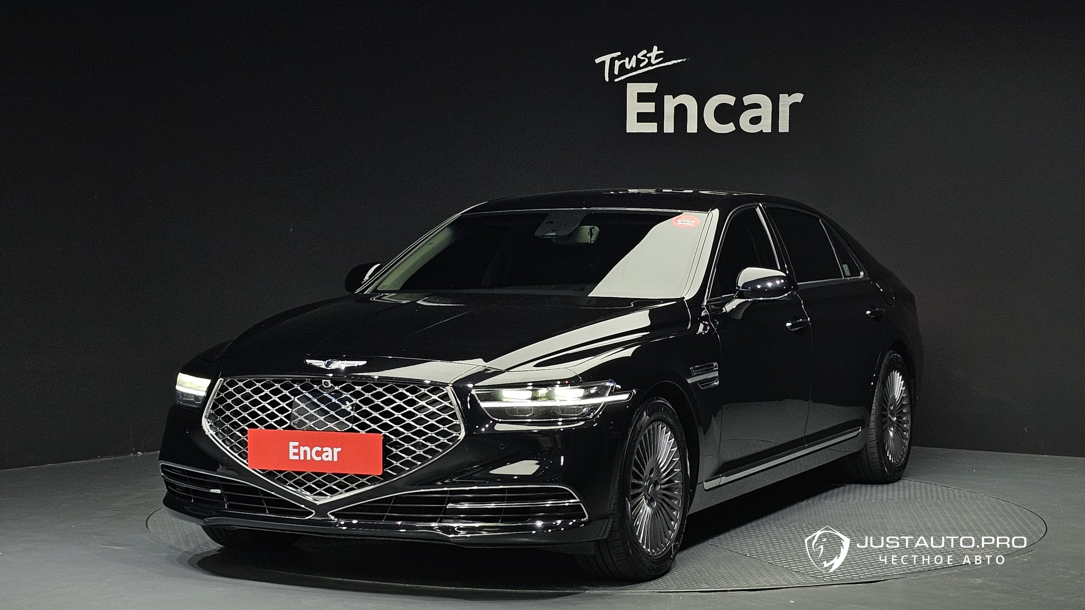 Автомобиль Genesis G90