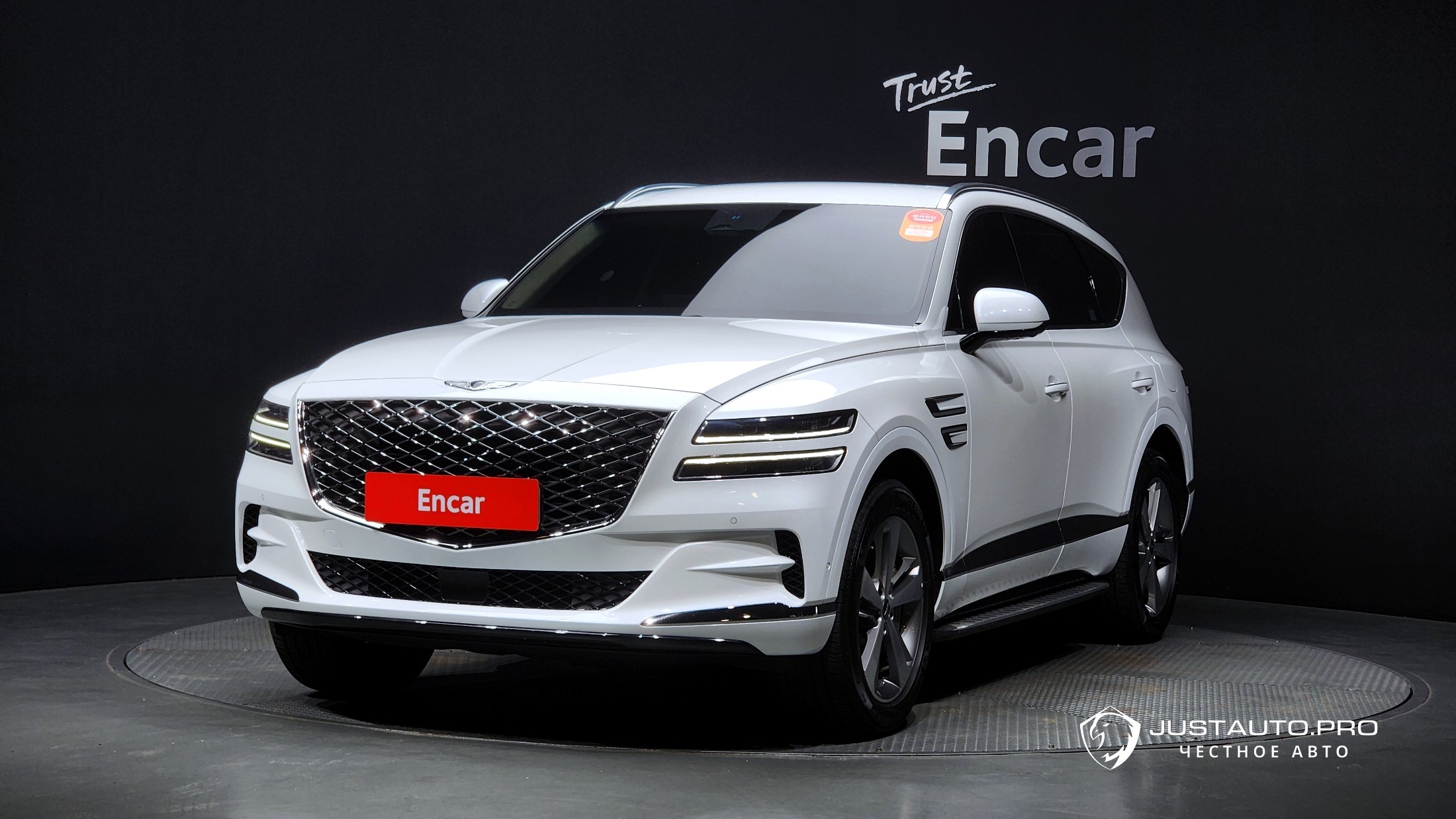 Автомобиль Genesis GV80