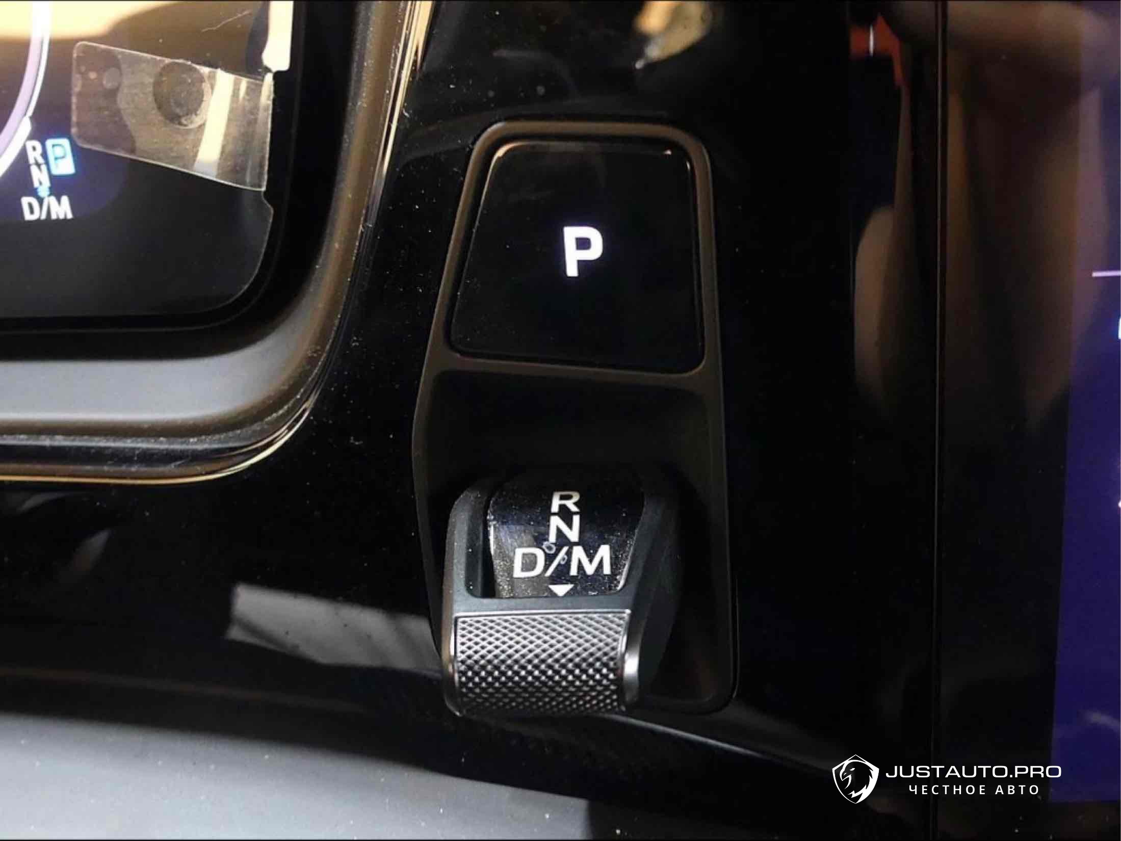 Автомобиль Porsche Cayenne