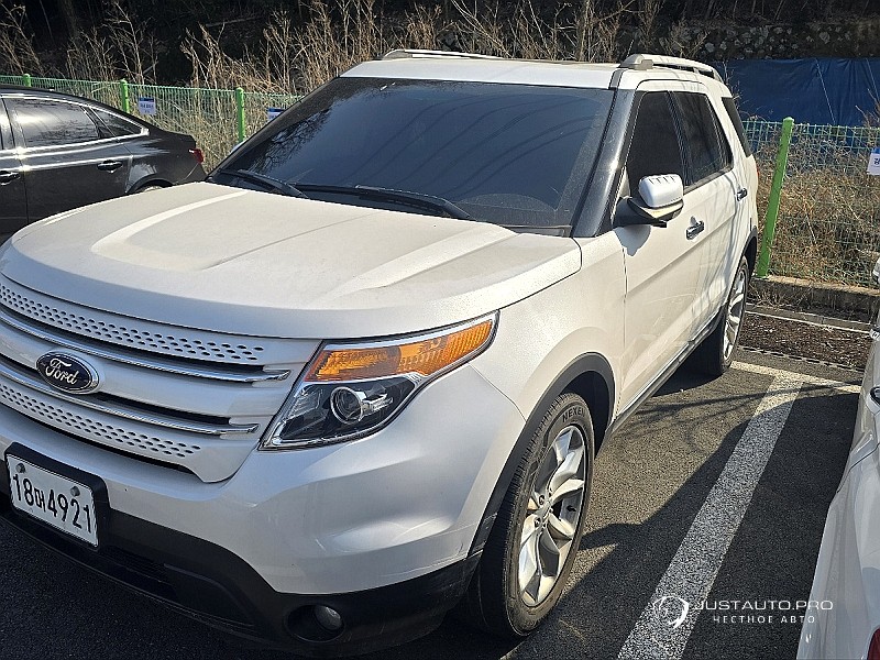 Автомобиль Ford Explorer
