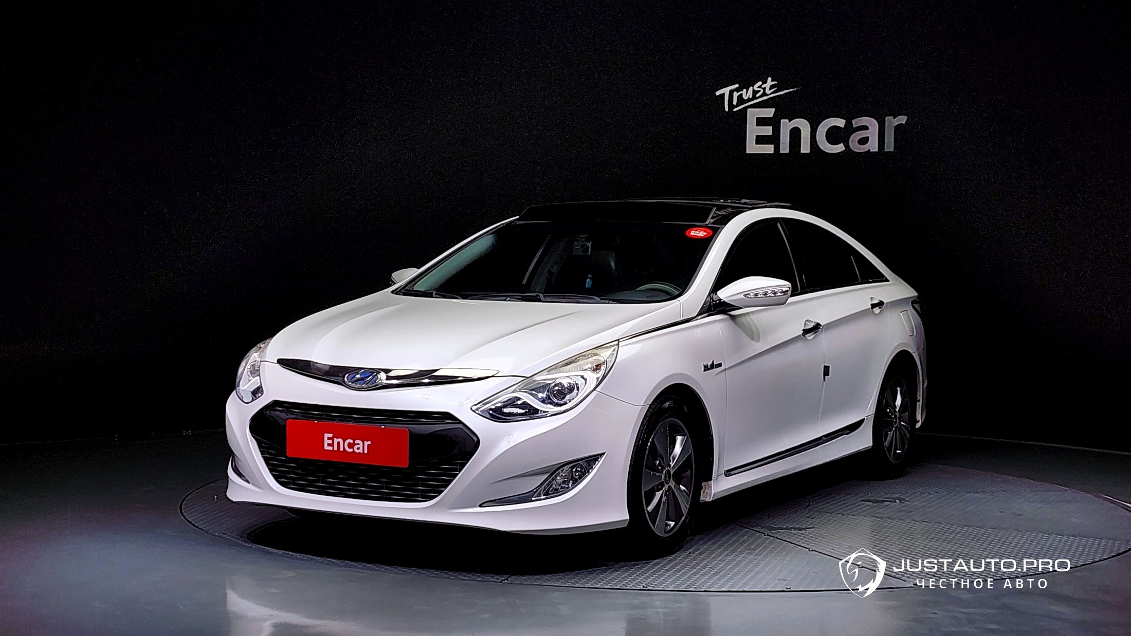 Автомобиль Hyundai Sonata