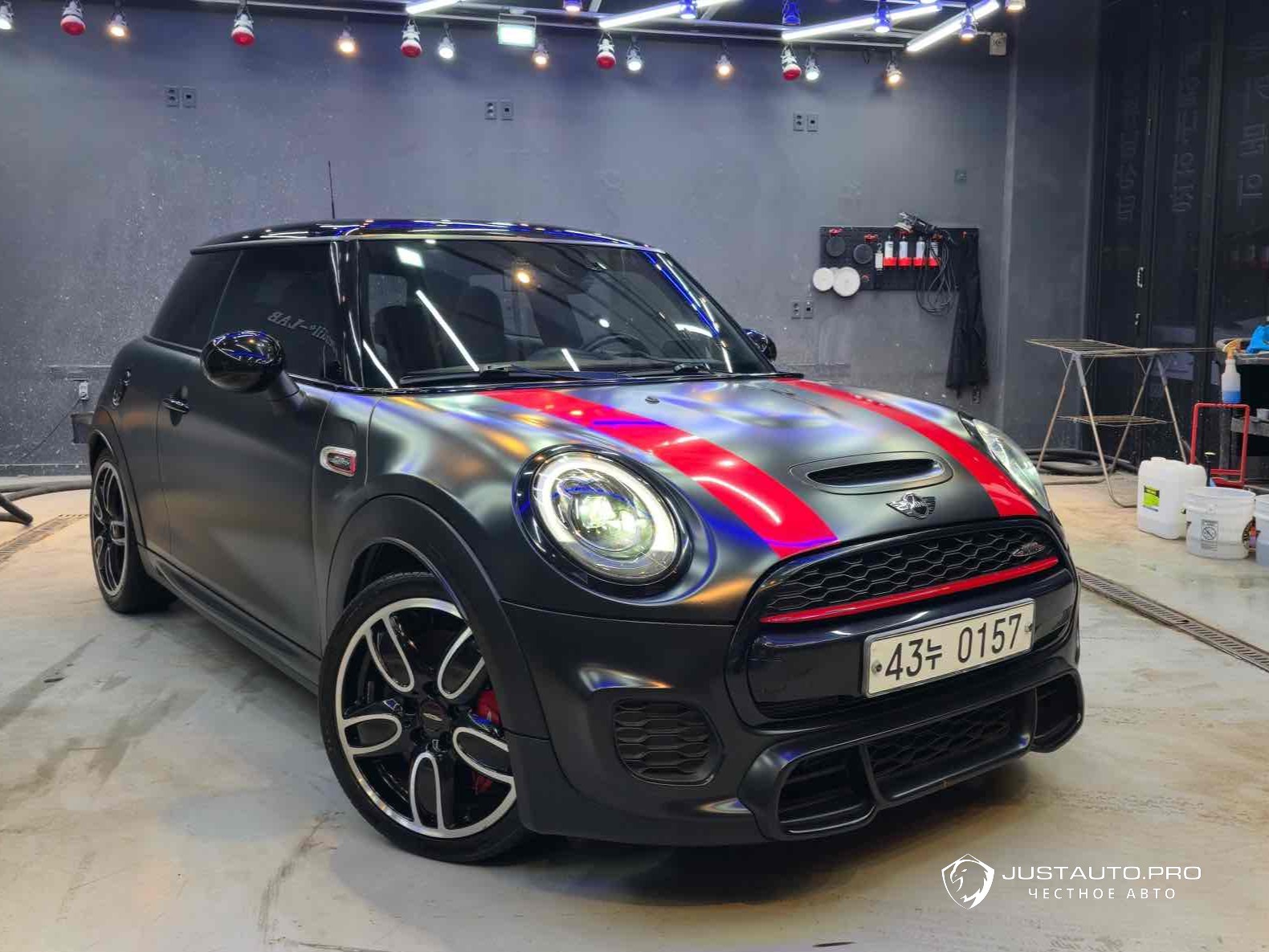 Автомобиль Mini Cooper